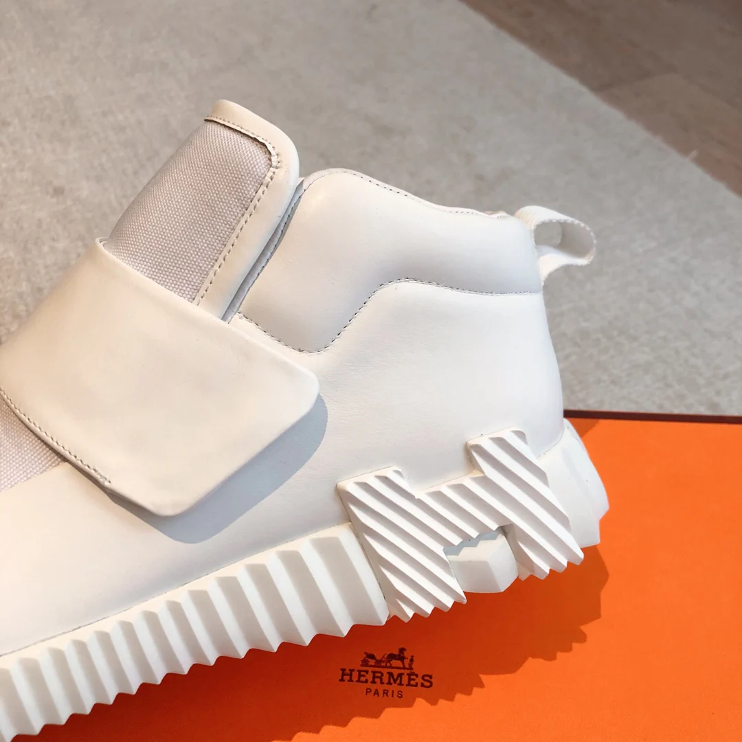 Новые кроссовки Hermes Giga 2023 года - унисекс - белые - 1