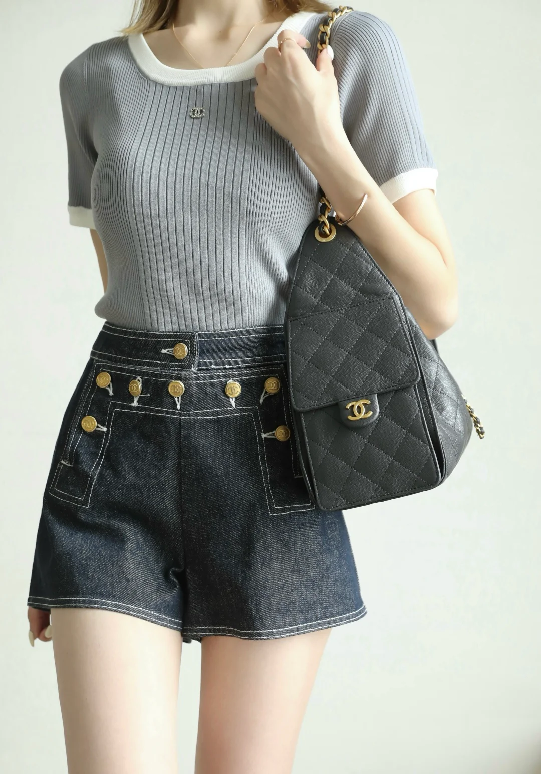 Chanel - Маленькая люстра в стиле хиппи - Темно-серый - Золотая фурнитура