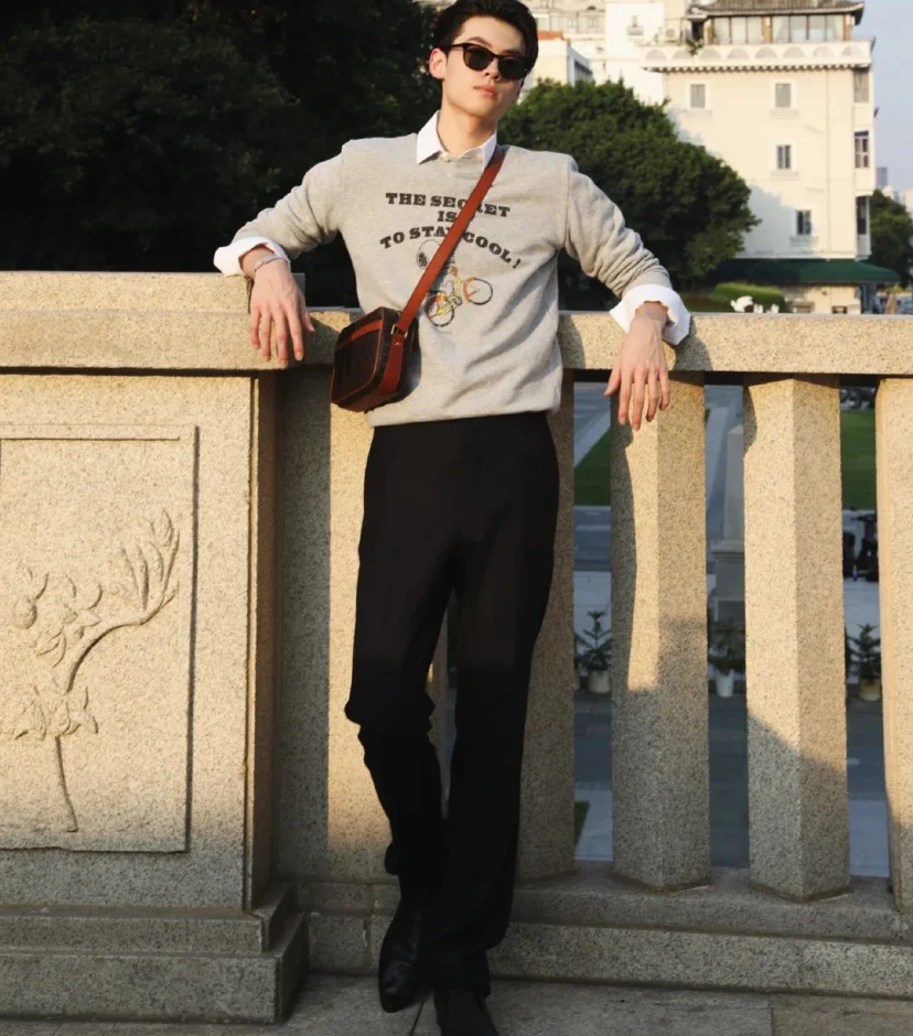 Сумка для фотоаппарата YSL Monogram - унисекс.