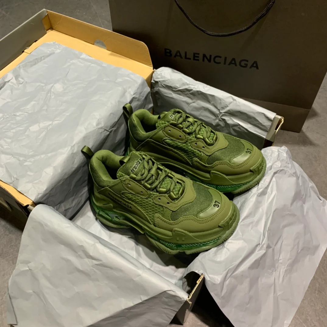 Li Shi - Папины кроссовки - Темно-зеленые