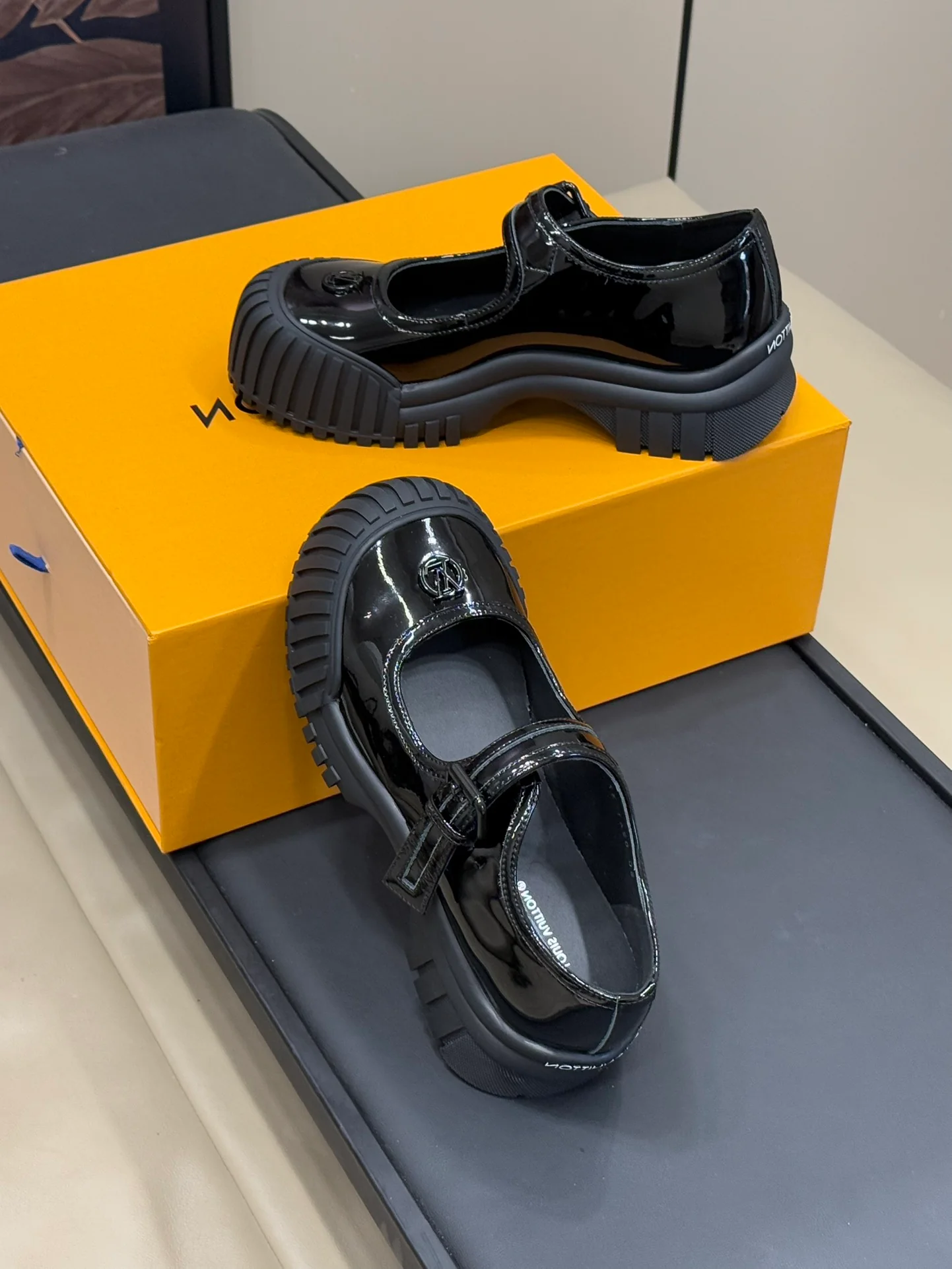 Туфли Мэри Джейн LV-2024 - Черный