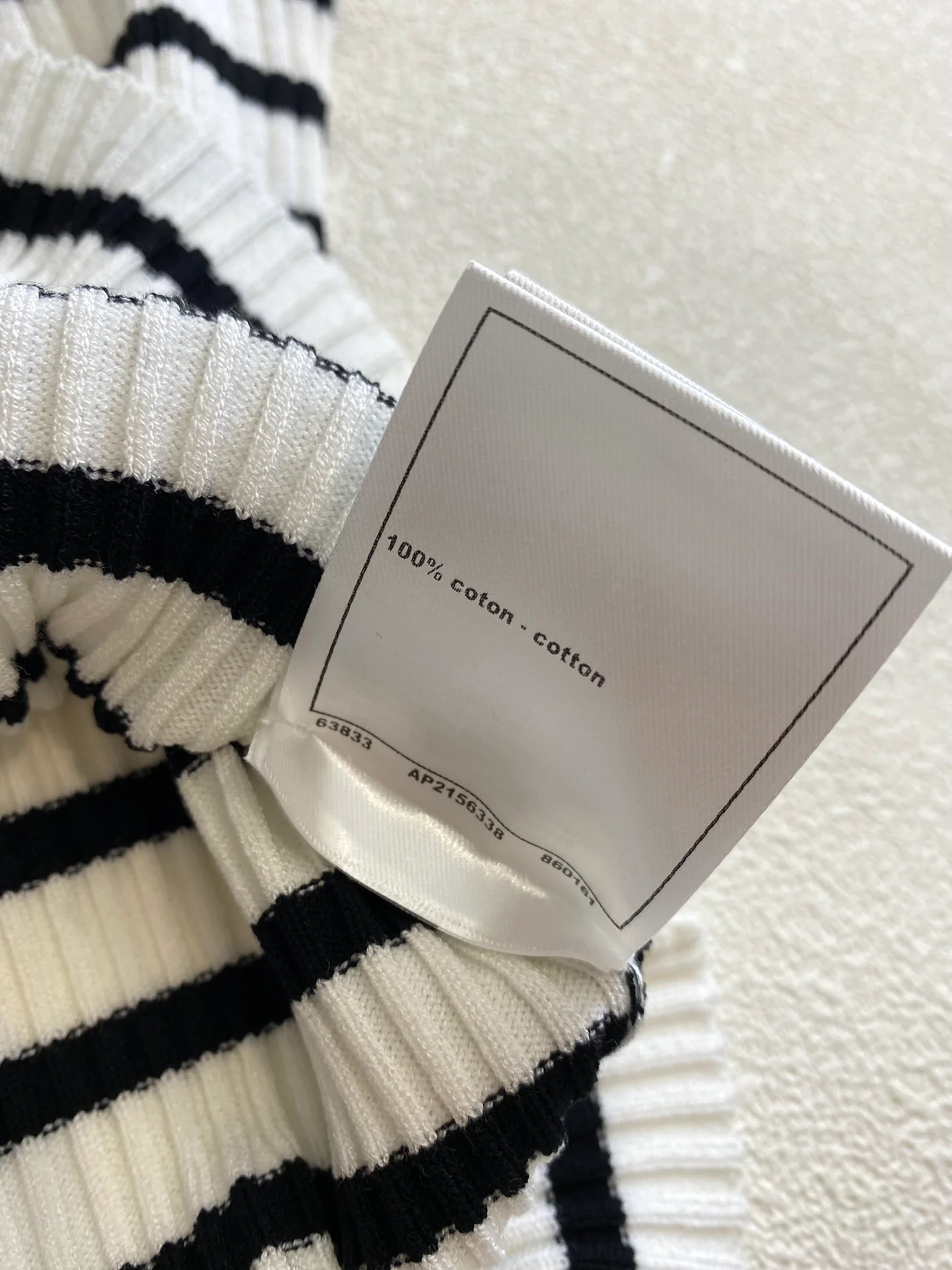 Вязаный жилет Celine-2404 ?Ранняя весна?, новинка, белый.