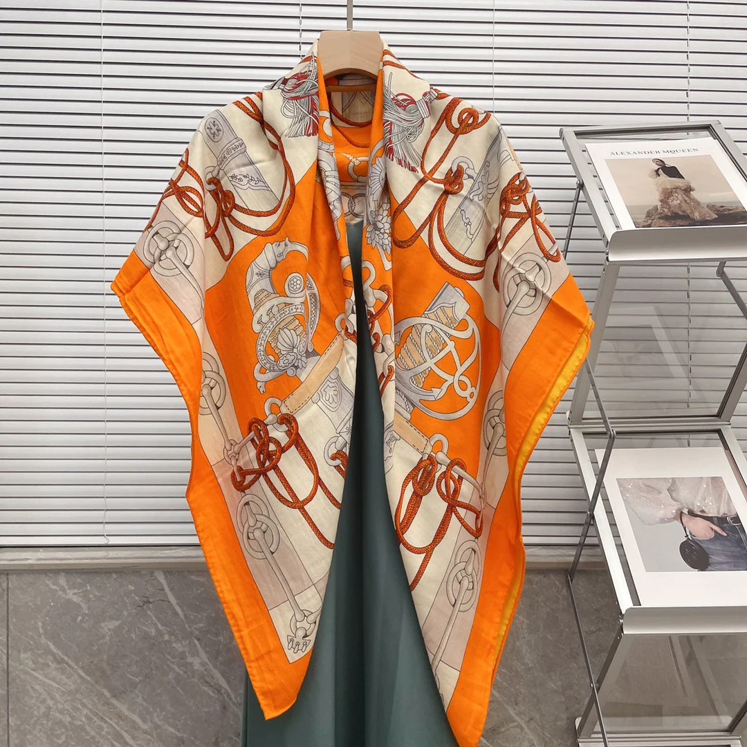 Большой двусторонний шарф Hermes - 136 см - 30 см - Шелк 70 - Шерсть