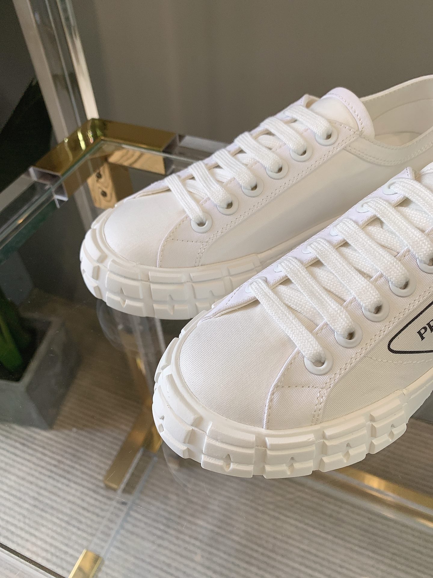 Prada - Белые кроссовки - Кеды - Повседневная обувь