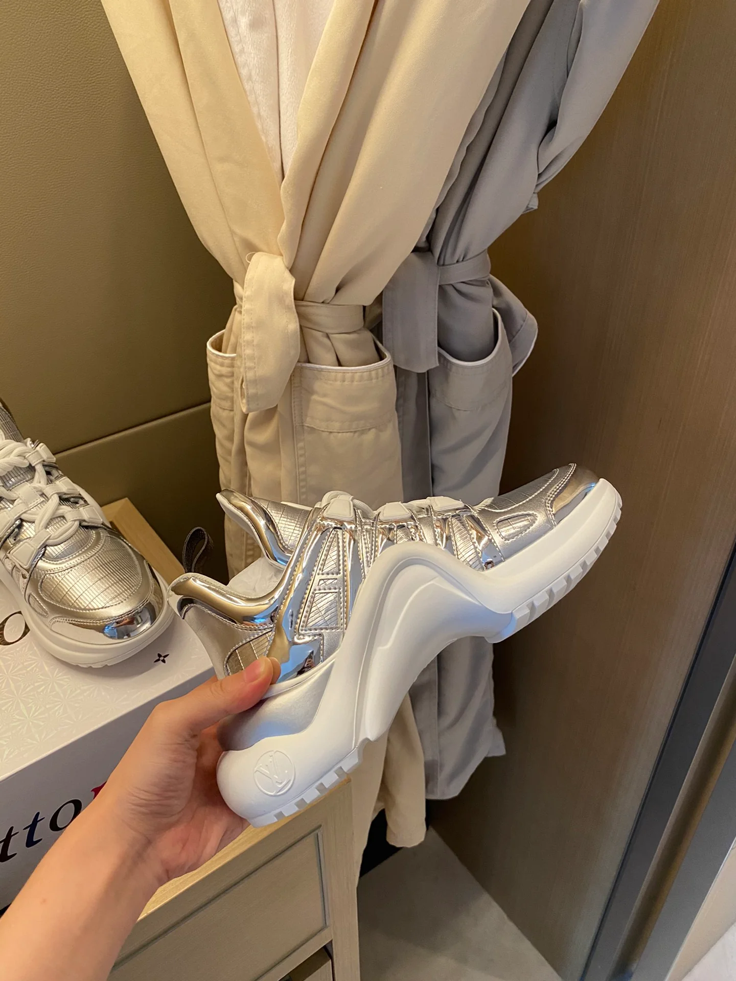 Обувь LV - LV - массивные кроссовки - 2