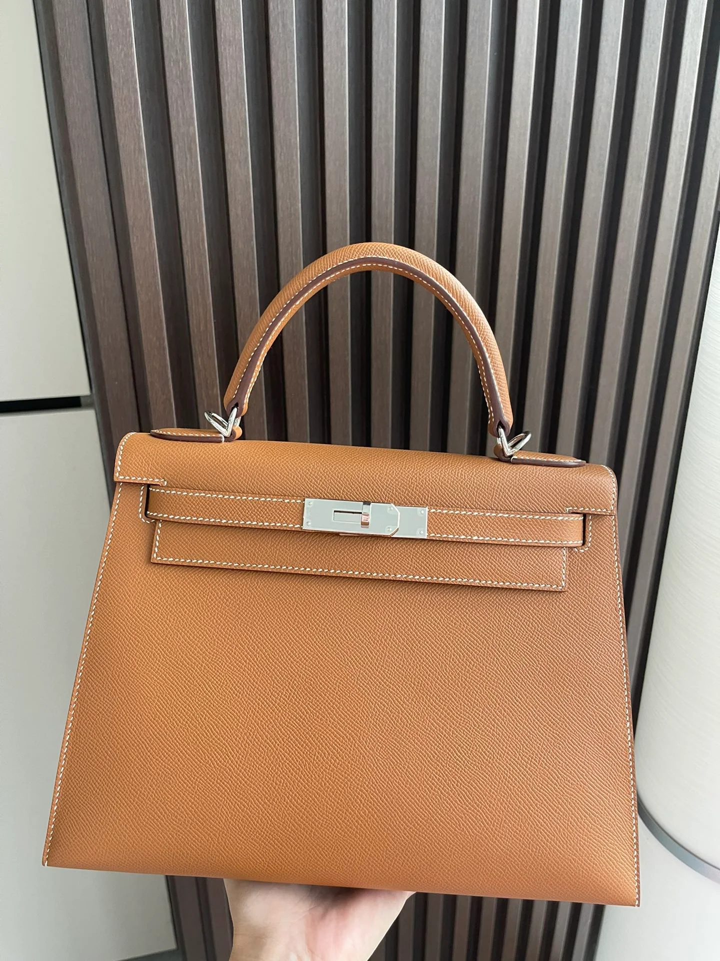 Hermes Kelly 28 Epsom Outer Seam Gold Brown Silver Buckle