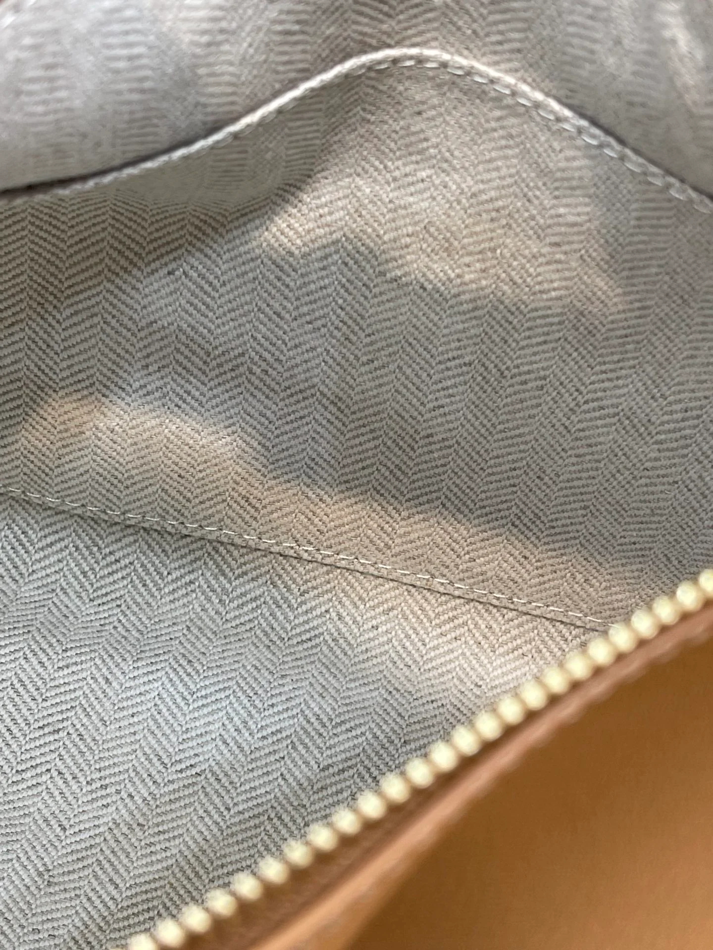 Сумка для обеда Loewe Cubi Panerai из коричневой телячьей кожи - 20-5-17-12-5 см