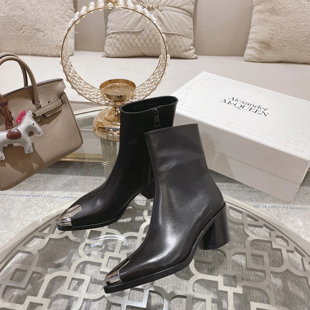 Ботильоны Alexander McQueen Retro с металлическим носком и застежкой-молнией