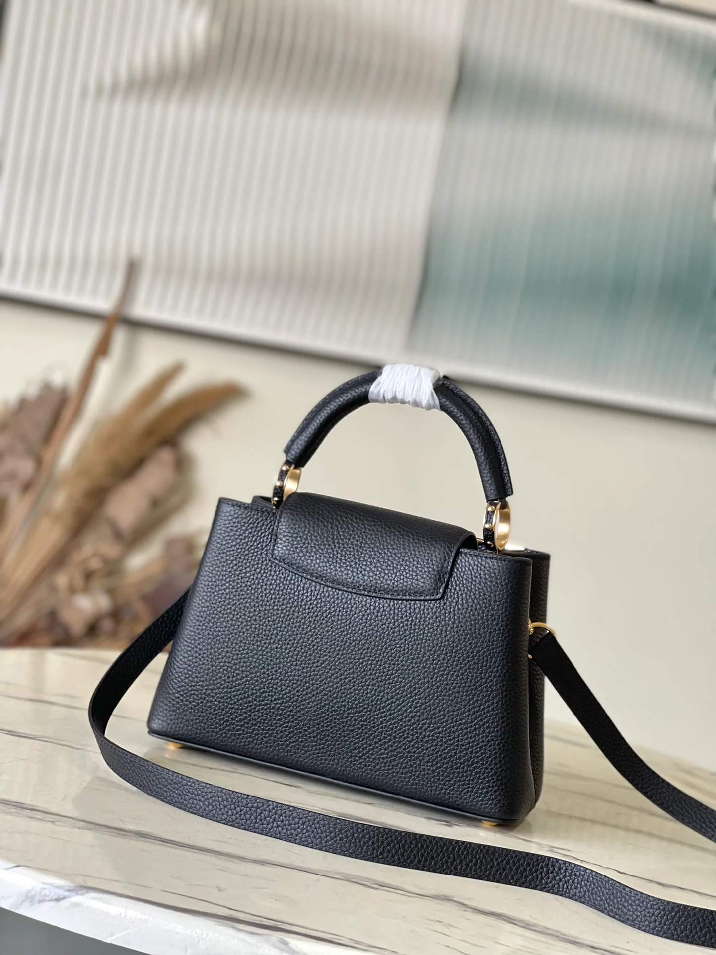 LV-m12751-capucines-small handbag-black