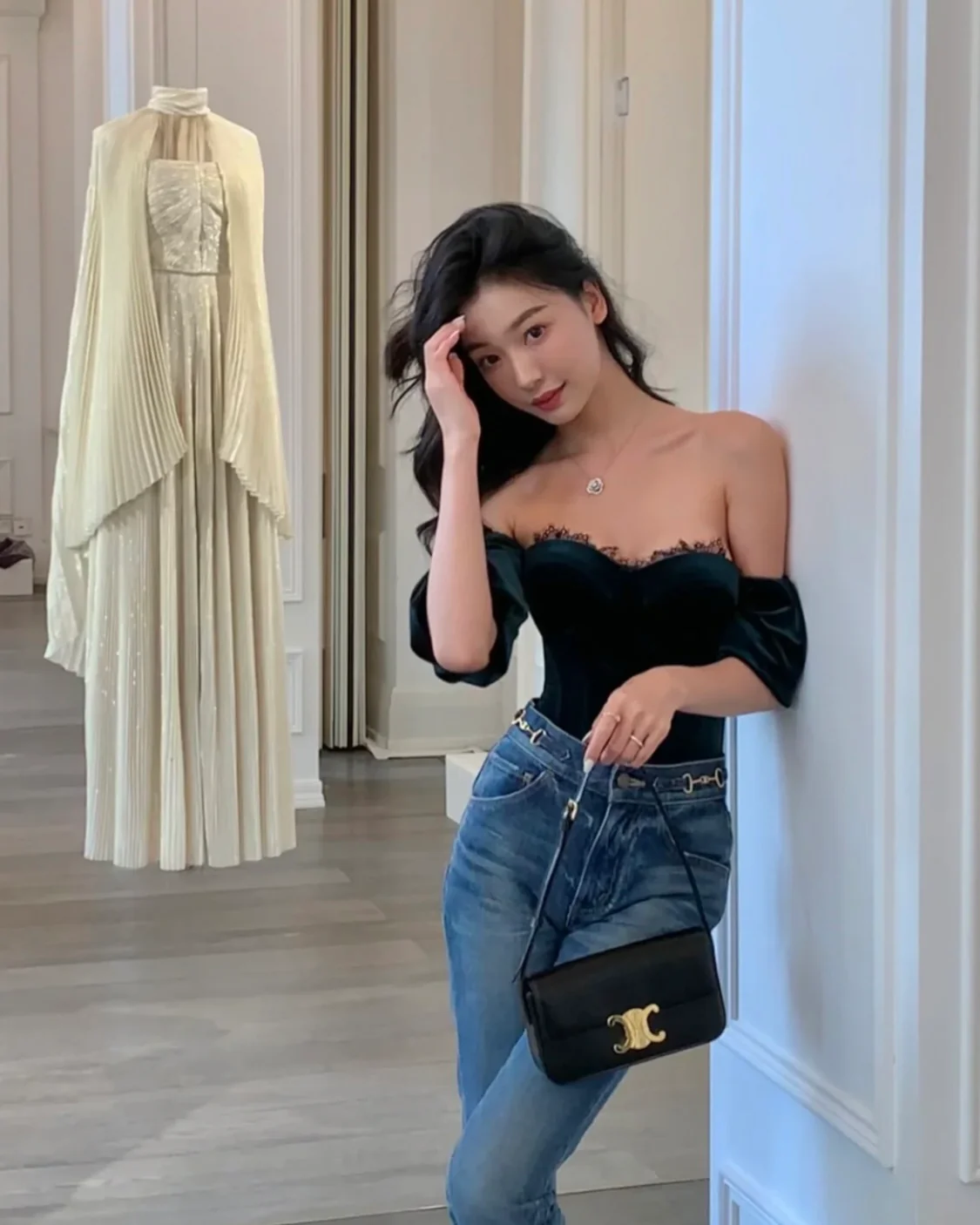 Celine - Новая сумка Celine Arc de Triomphe через плечо - Черная