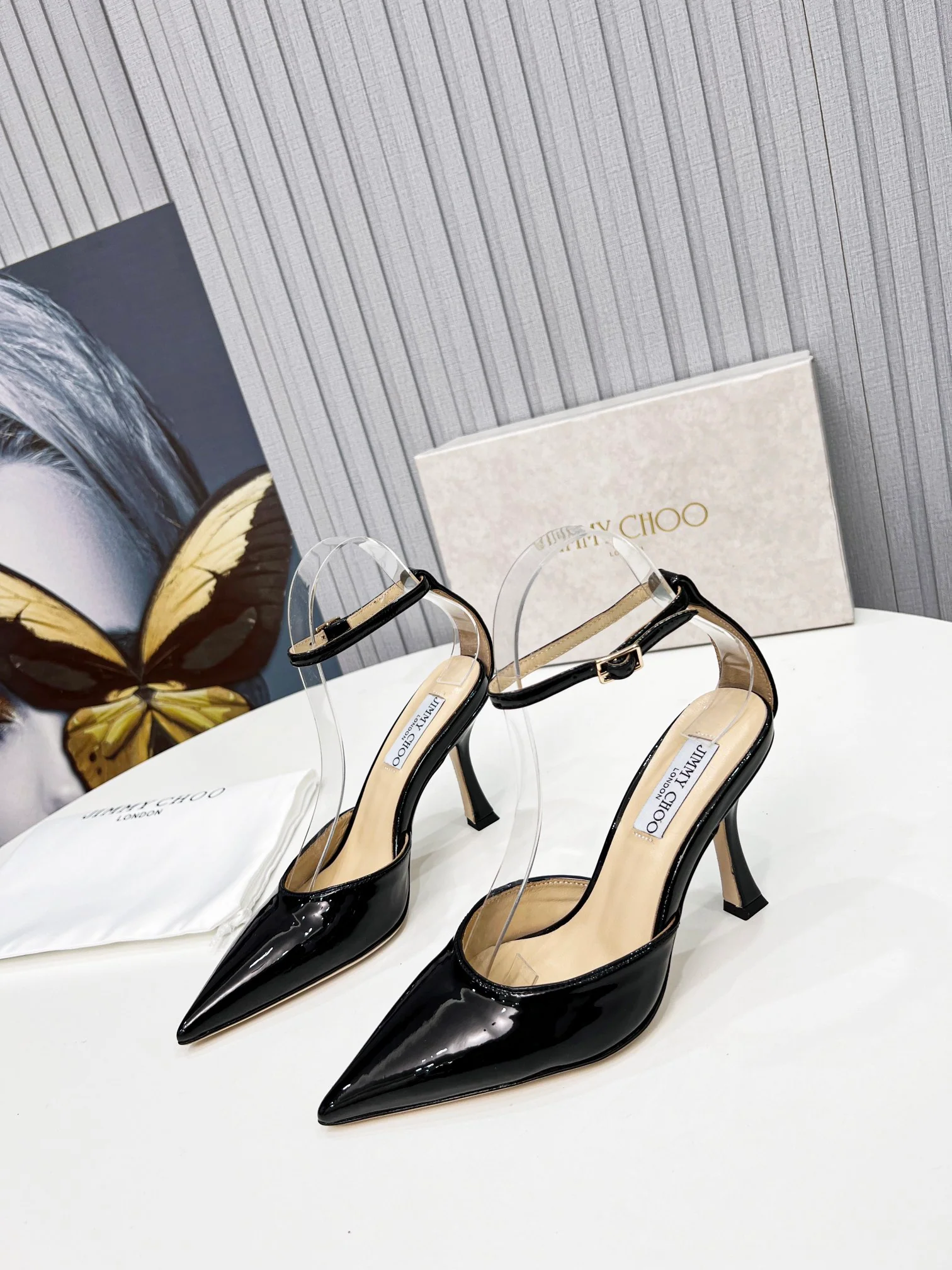 Босоножки на шпильке с острым носком Jimmy - черные