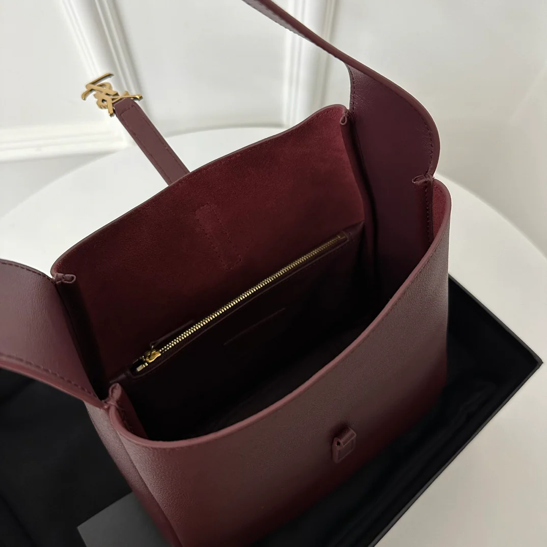YSL-le-5-a-7-soft-hobo-maroon