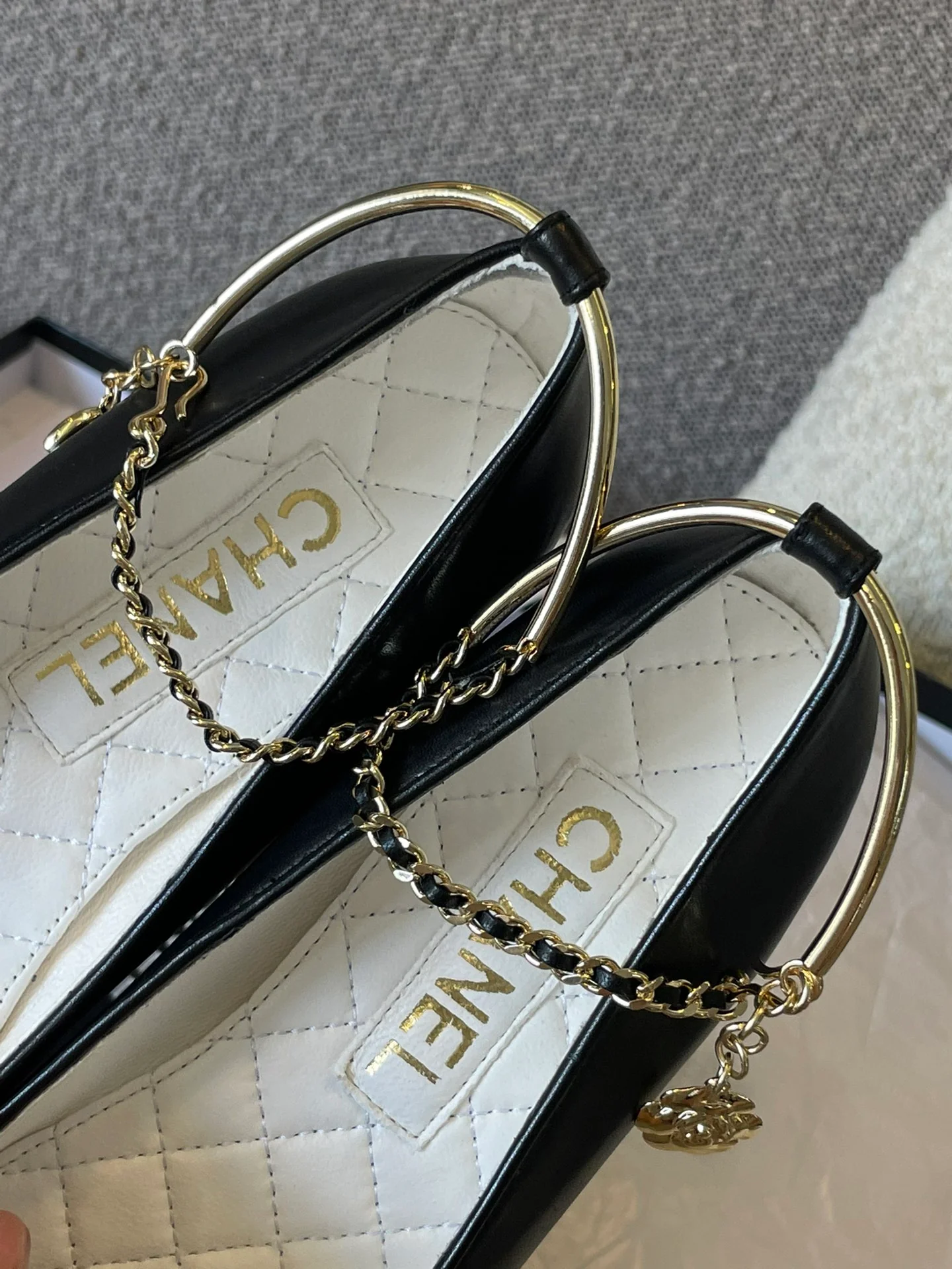 Балетки Chanel - черные