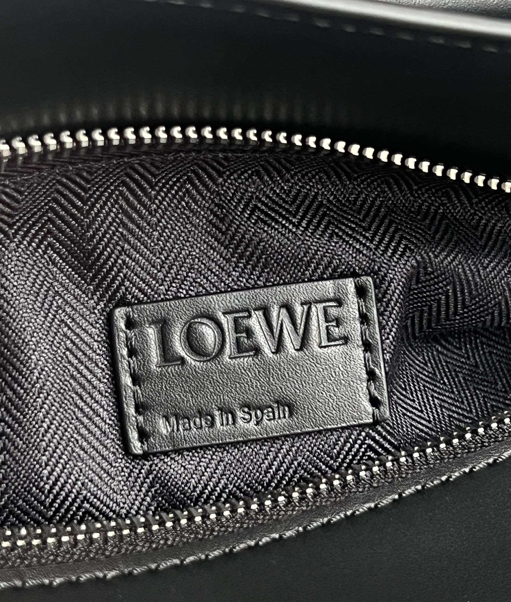 Loewe Puzzle Leather Satin Leather Black Small