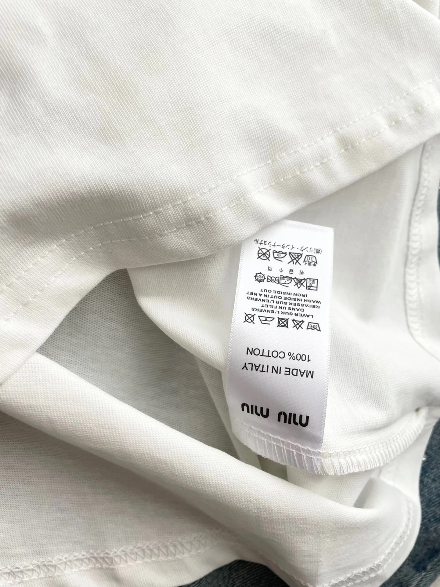 Miu Miu-2404 - Футболка с коротким рукавом, украшенная множеством стразов