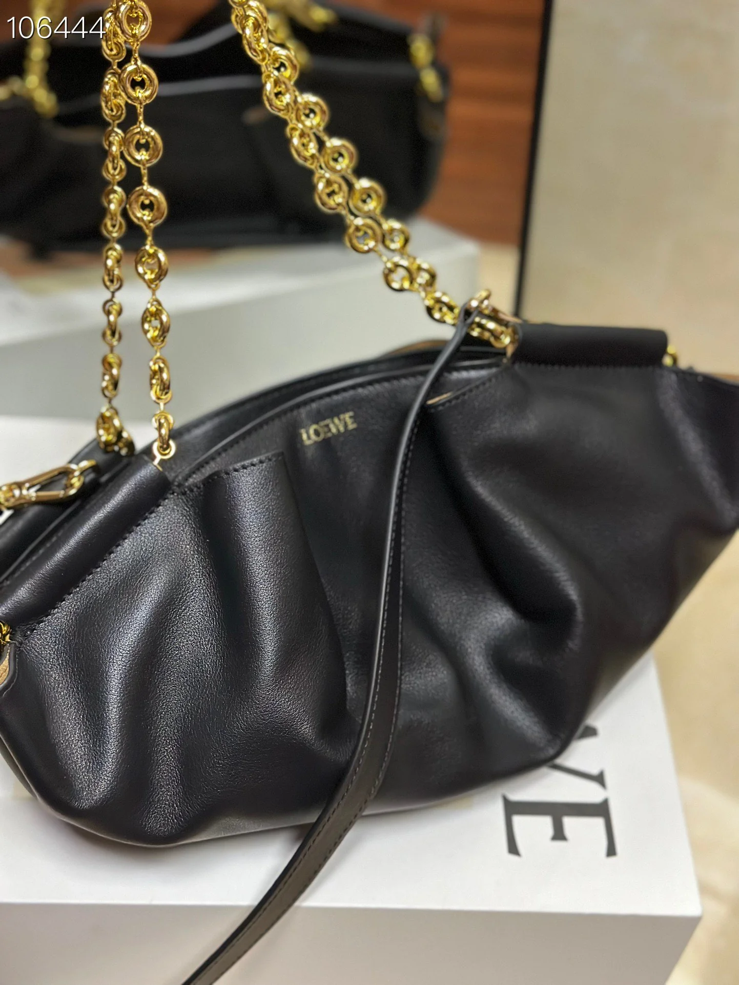 Прогулочная сумка Loewe-paseo