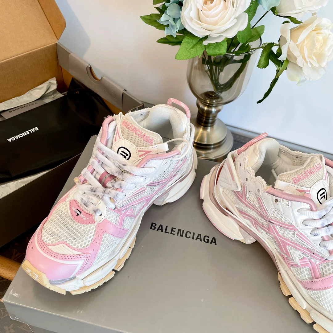 Кроссовки Balenciaga 7th Generation Retro Dad Sneakers - розовые