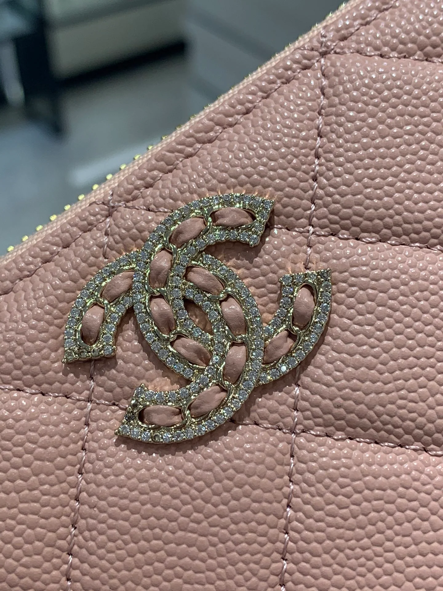 Chanel-翻盖长夹 满钻双C扣 粉色