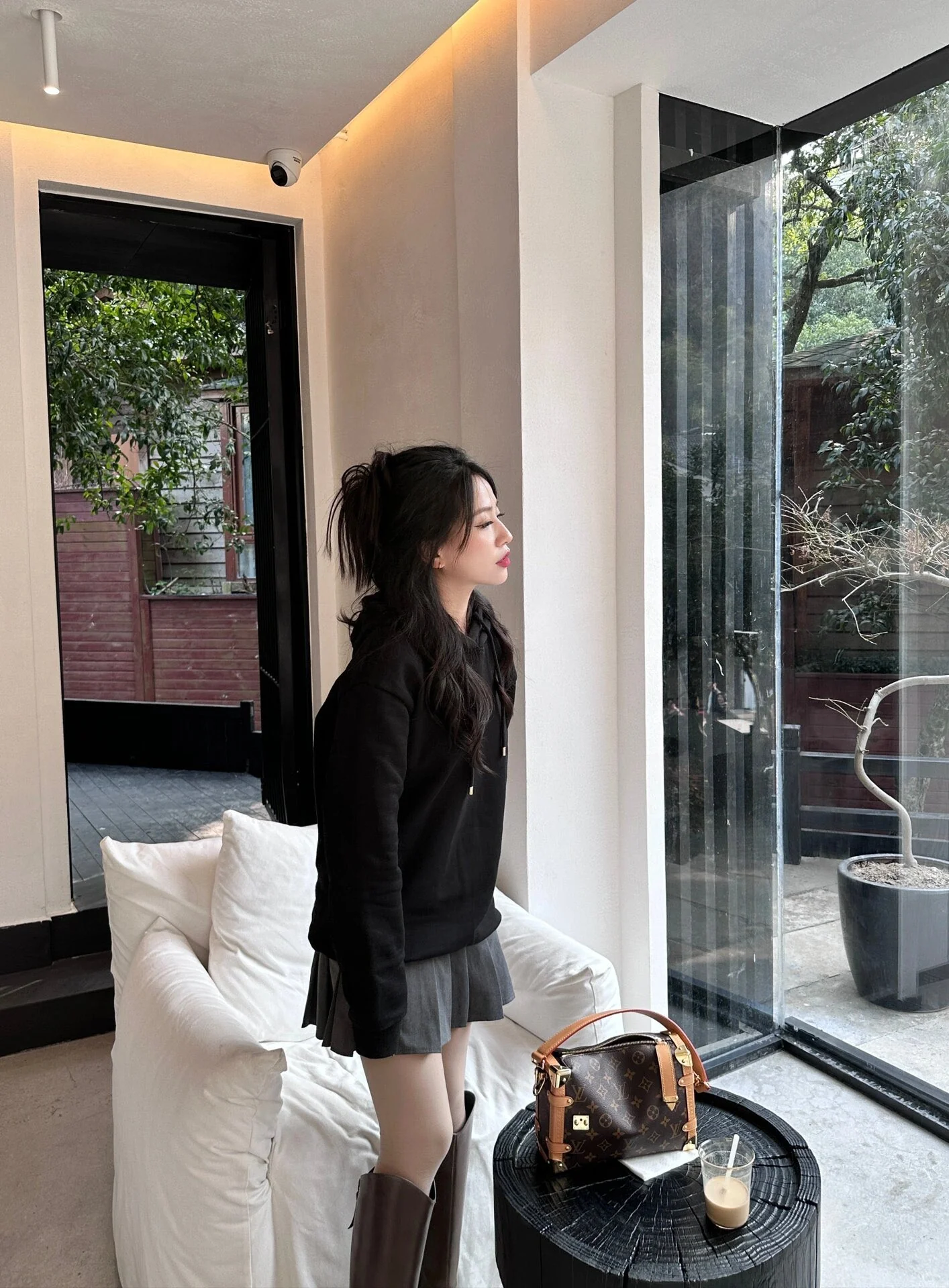 m46358-LV-side-trunk-mm-handbag/shoulder bag