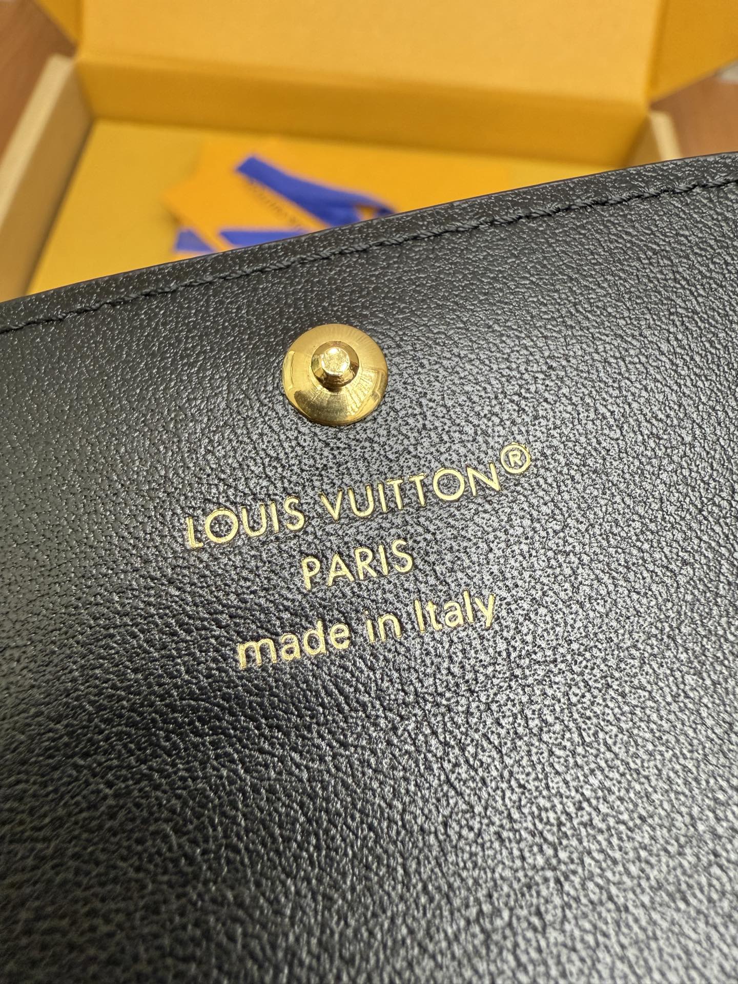 Кошелек LV-m14626 из цельной стали