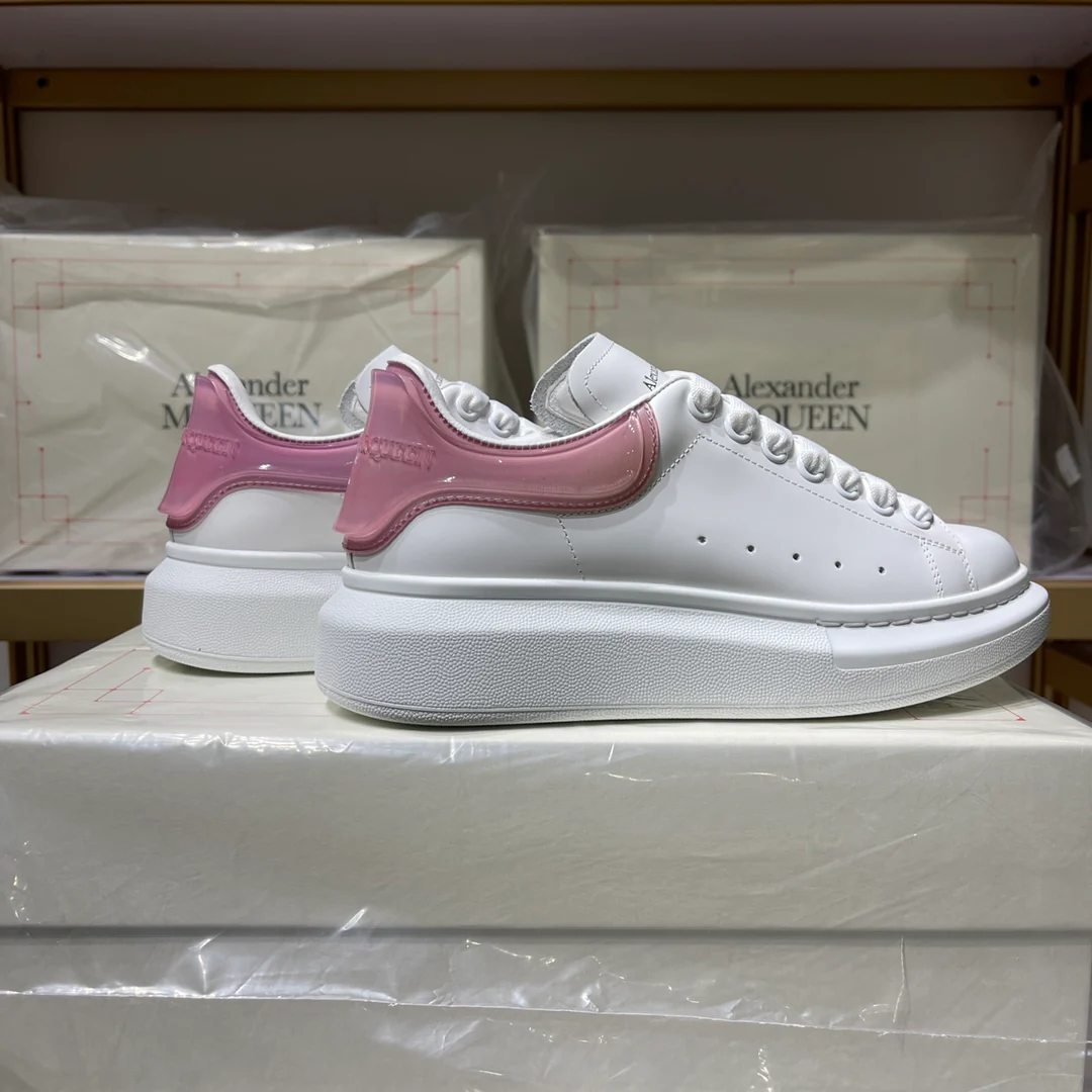 Классические белые кроссовки McQueen - унисекс - фиолетовый каблук - премиум-версия