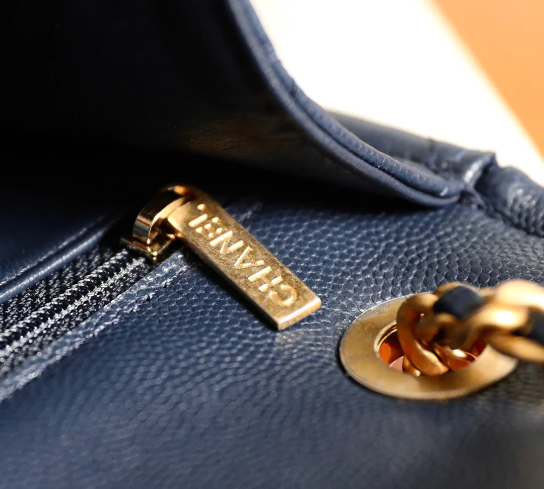 Булочка из тофу от Шанель