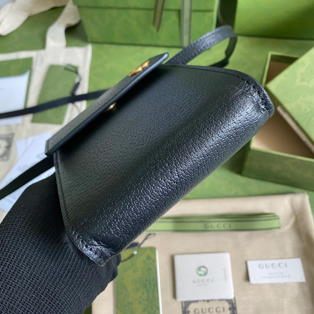 Gucci 手机包