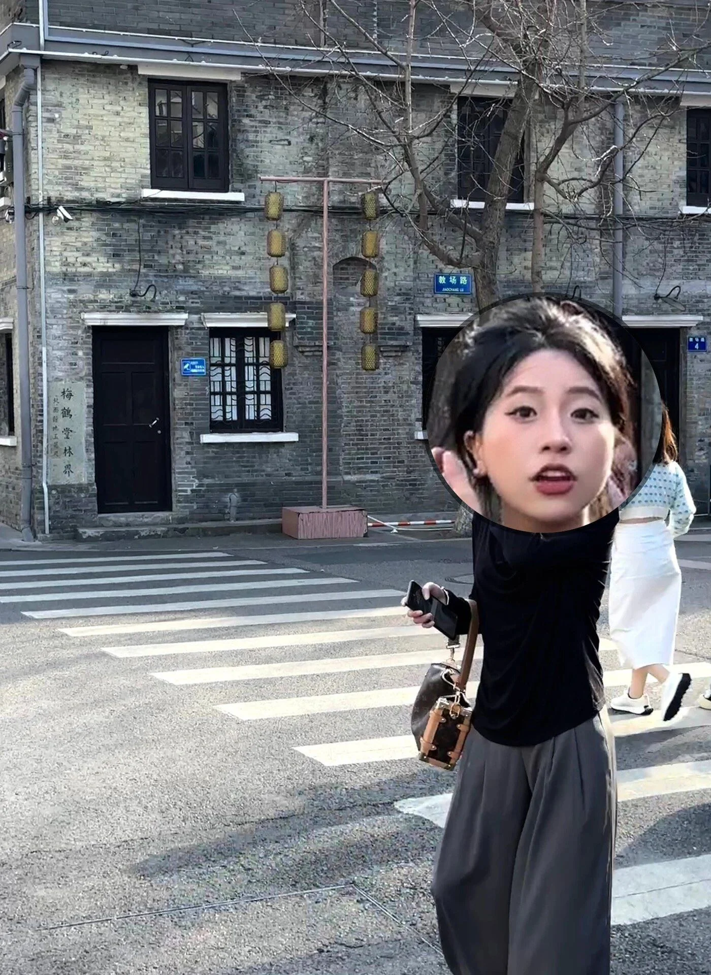 m46358-LV-side-trunk-mm-handbag/shoulder bag