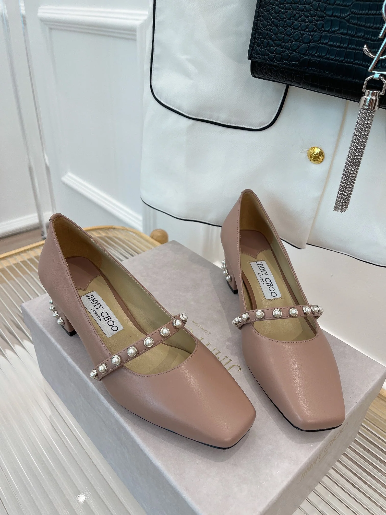 Jimmy - Новинки начала осени 2022 года - Балетки Pearl