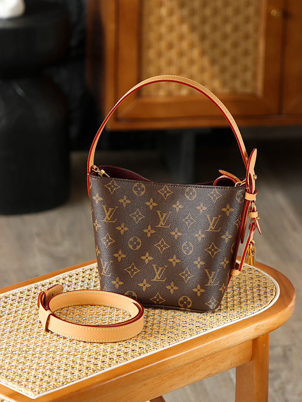 LV-m12925-all-in-bb-monogram