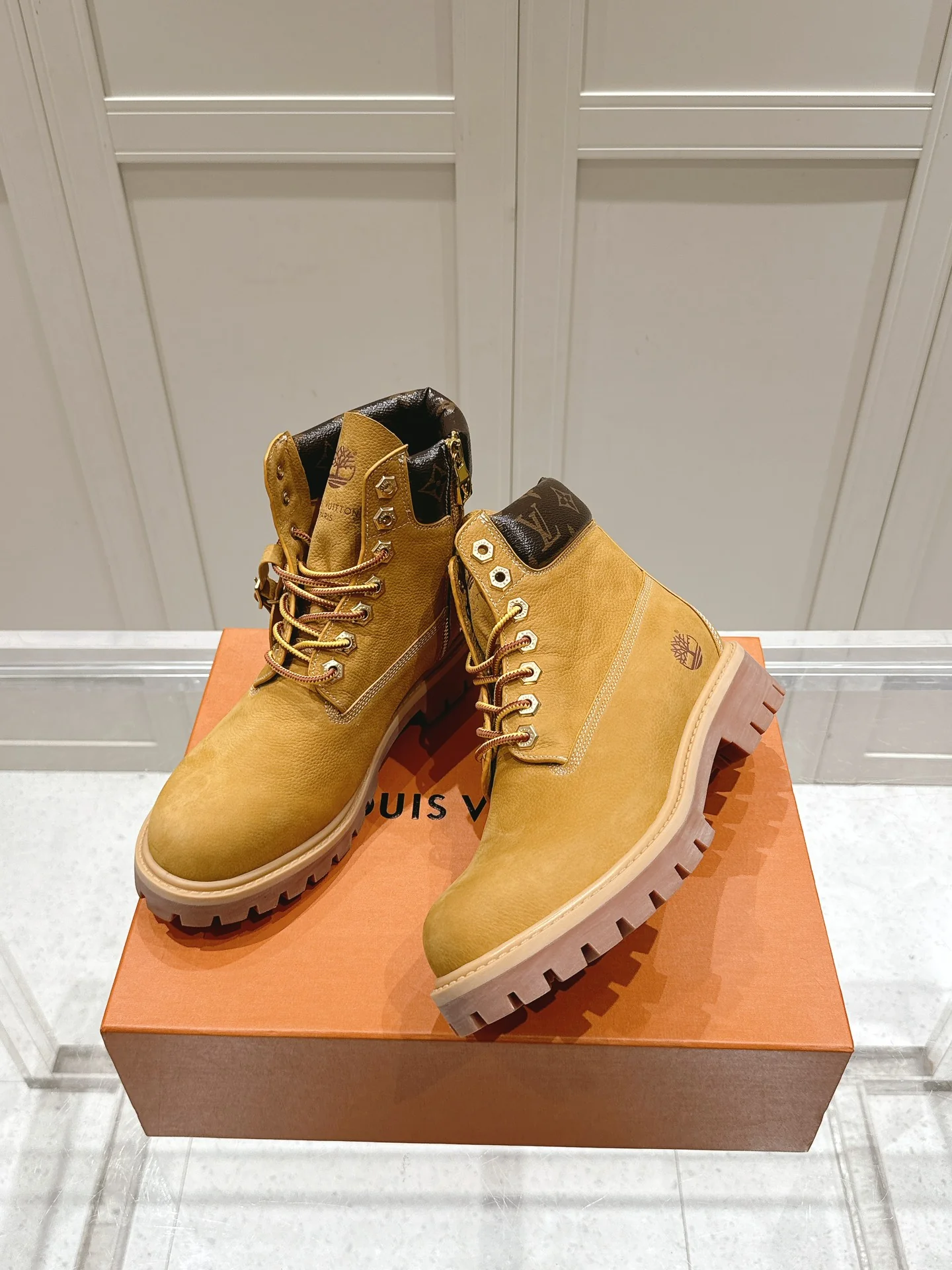 Ретро-ботинки Dr. Martens из коллекции LV-2024 - Кофейно-коричневый - 1