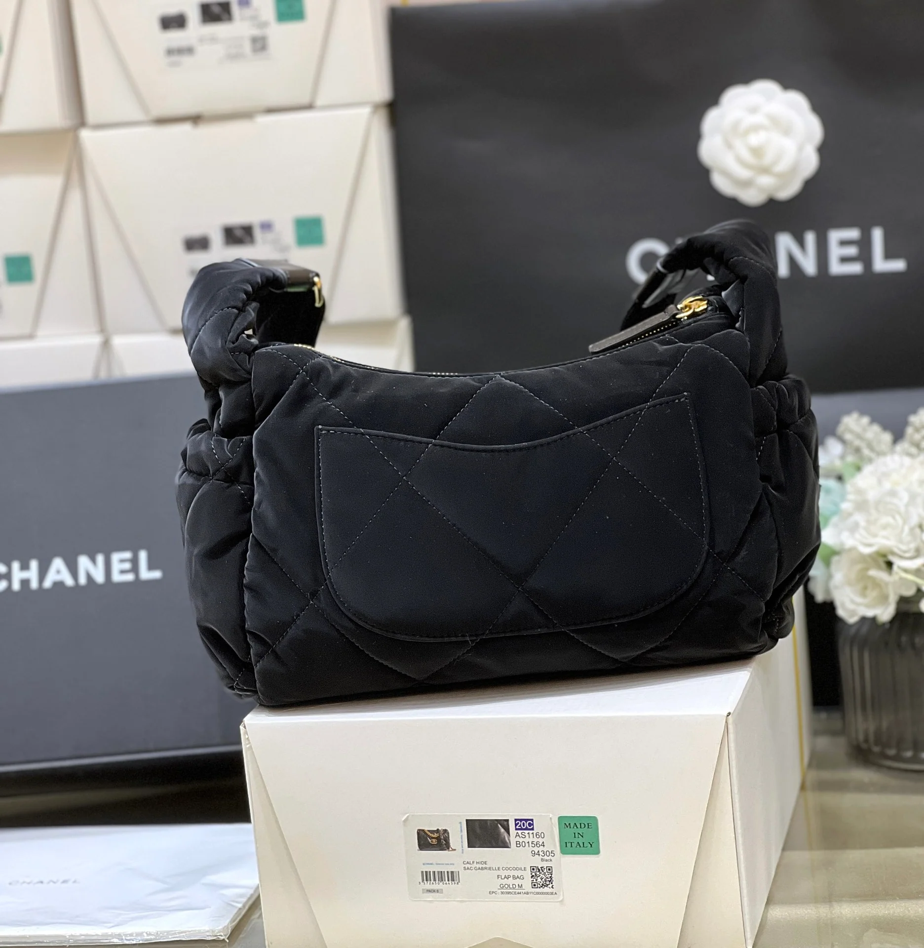 Сумка для лыж Chanel 24n-Coconige, маленькая, черная.