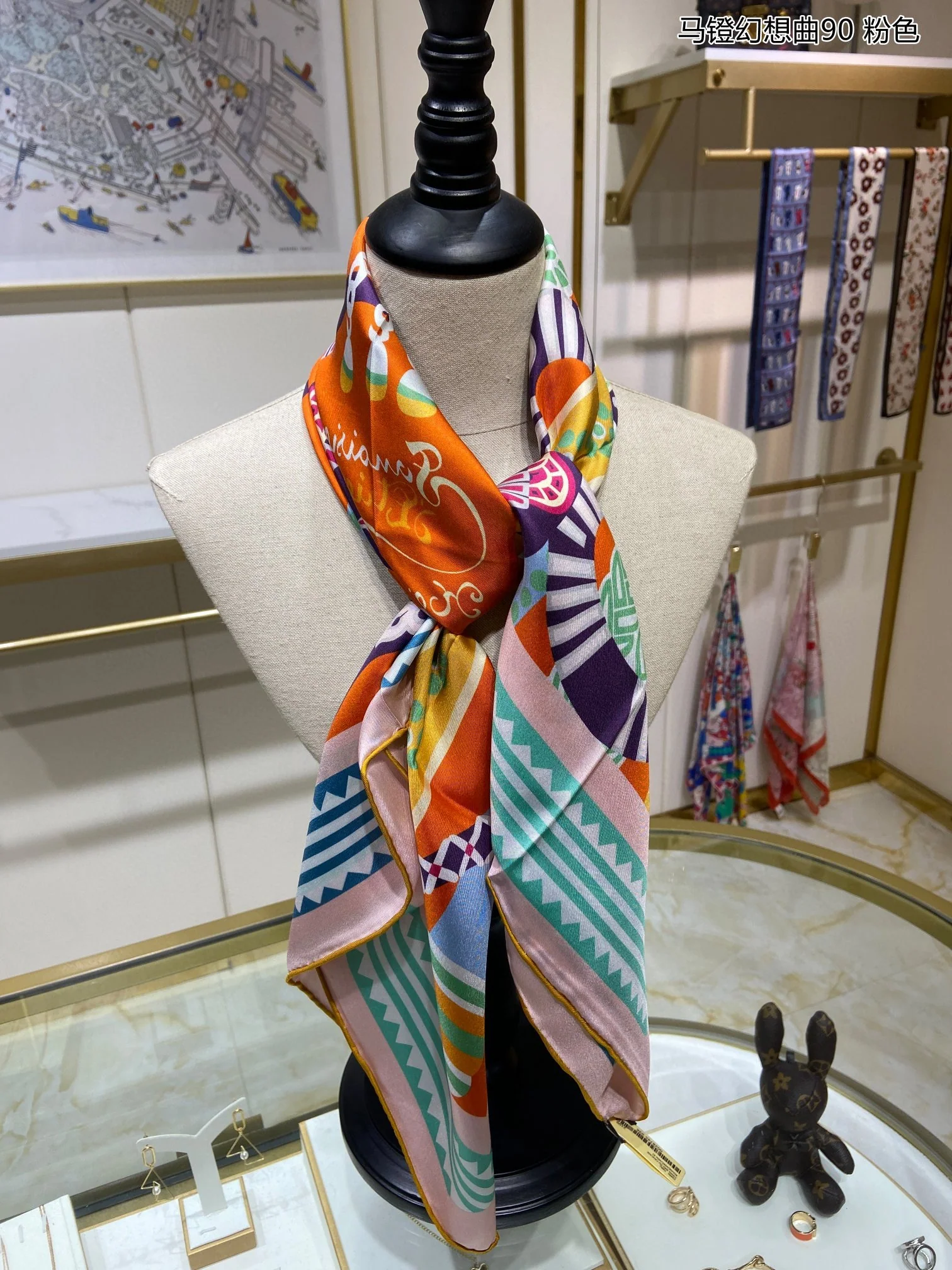 Шарф Hermes Stirrup Fantasy Square Scarf - 90-100 см - Высококачественный саржевый шелк - Розовый