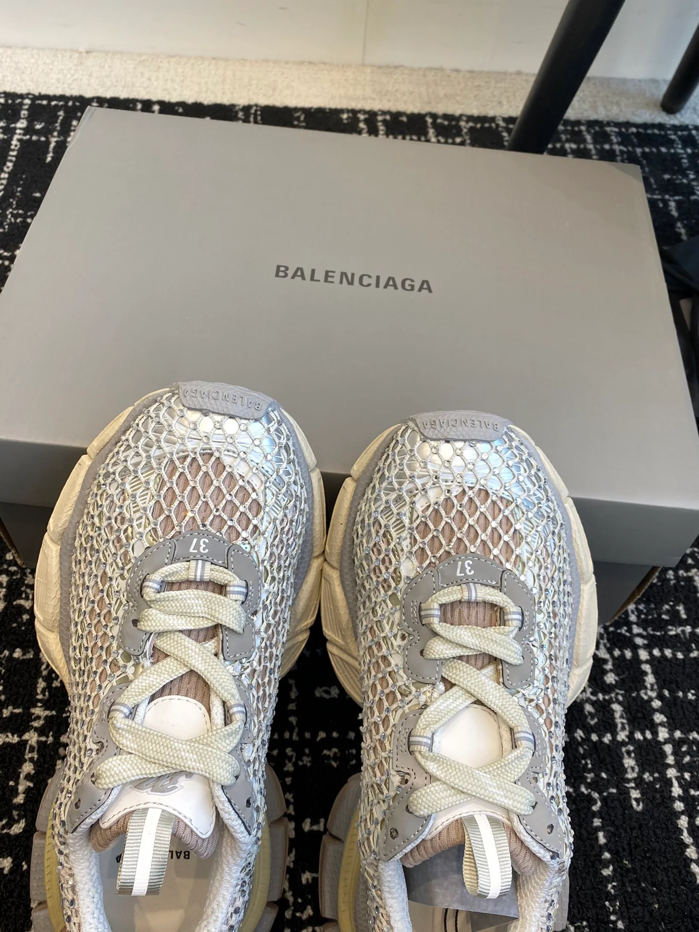 Повседневные туфли Balenciaga 2024 - белые