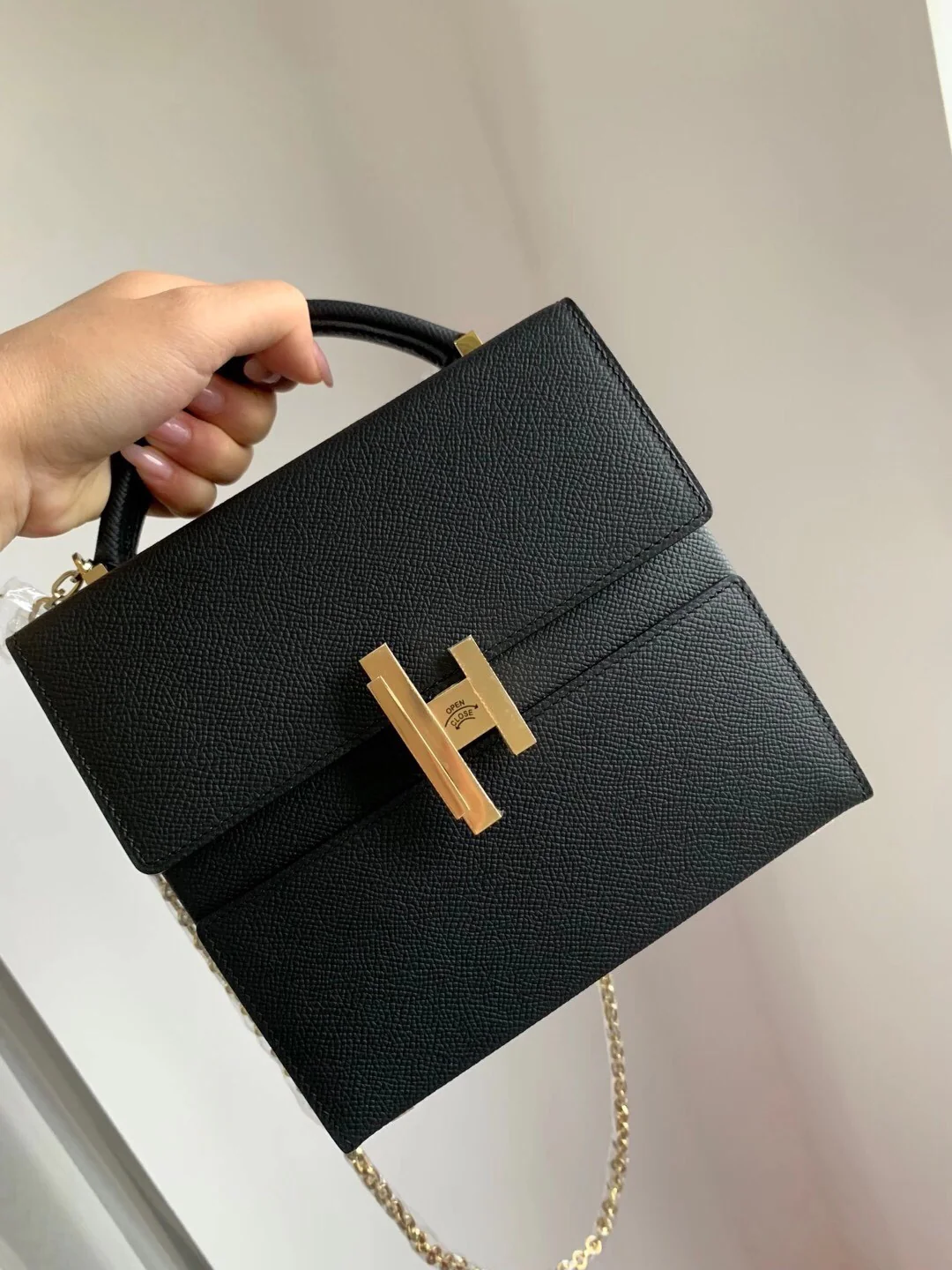 Hermes Cinhetic 24-Epsom Black with Light Gold buckle