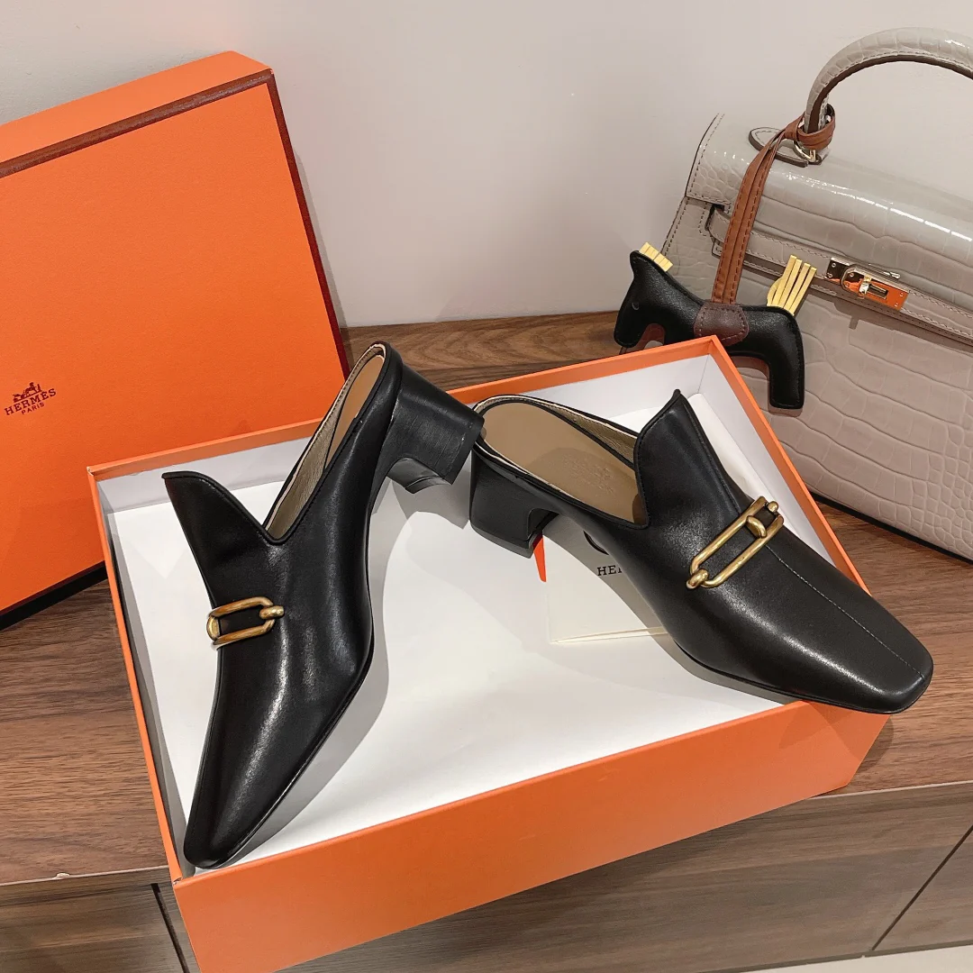 Hermes - Muller Low-Heeled Half Slip-On - 1