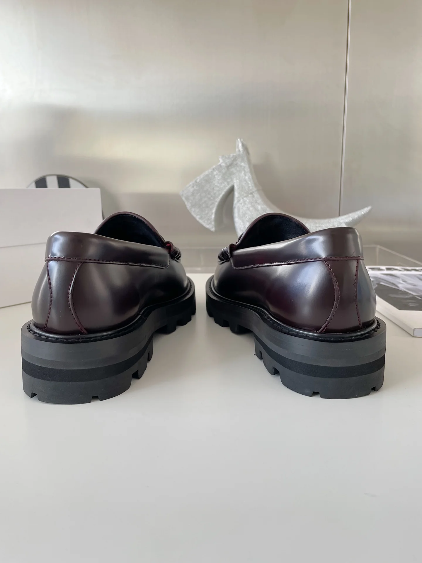 Обувь Celine - Celine - фурнитура, пряжка - кожа - лоферы на плоской подошве