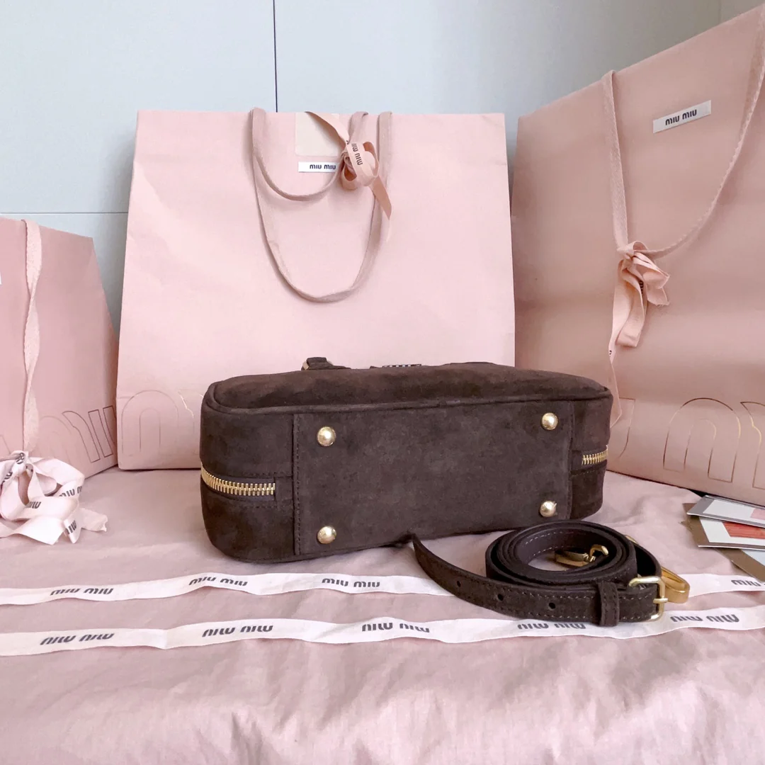 Miu Miu-5bb148-Замшевая сумка для боулинга-Средний-d8-nk4