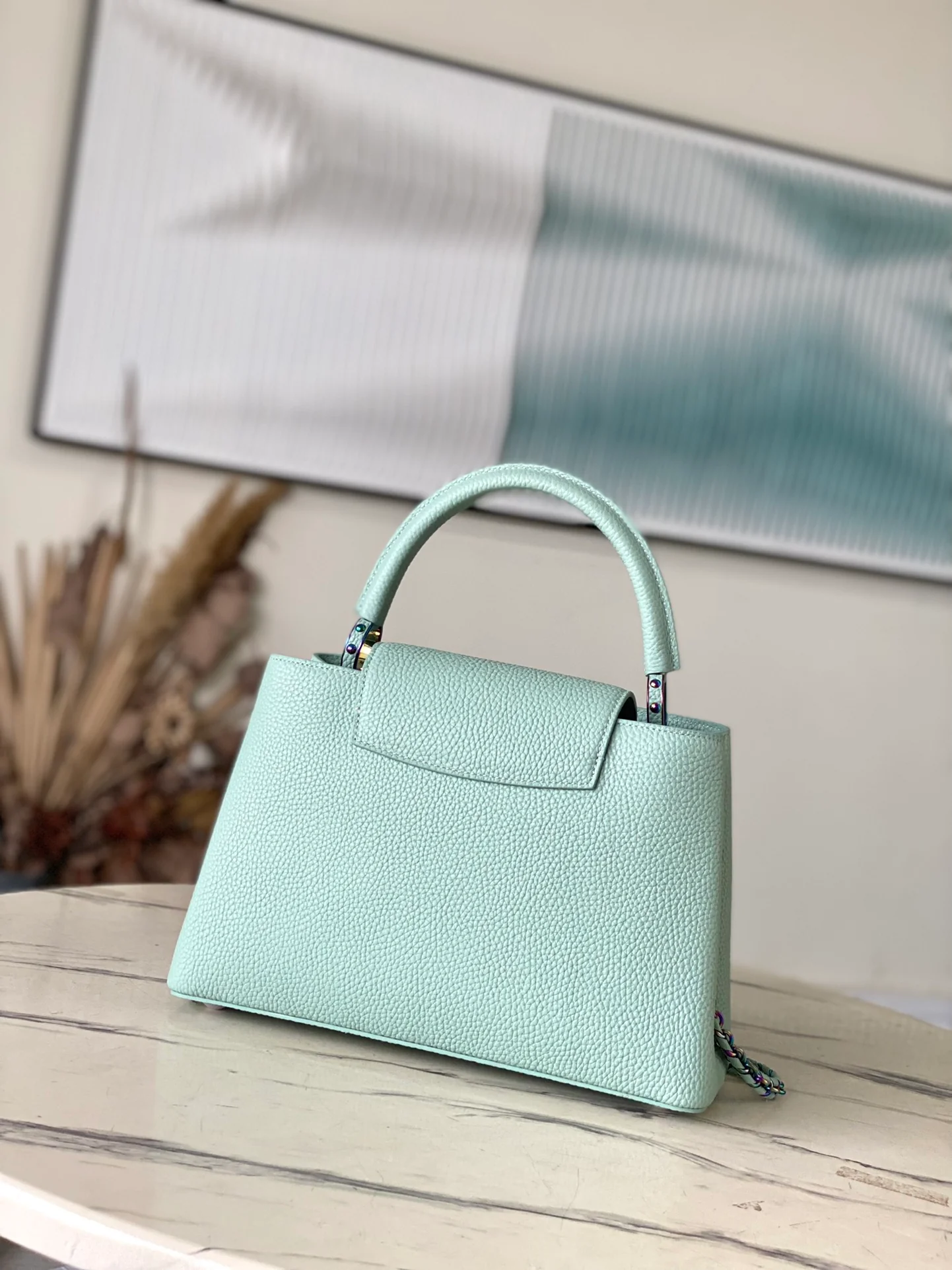 m22055-LV-Taurilon Leather-Capucines Handbag-Light Green with Spickled Gold Pulles-Medium Size