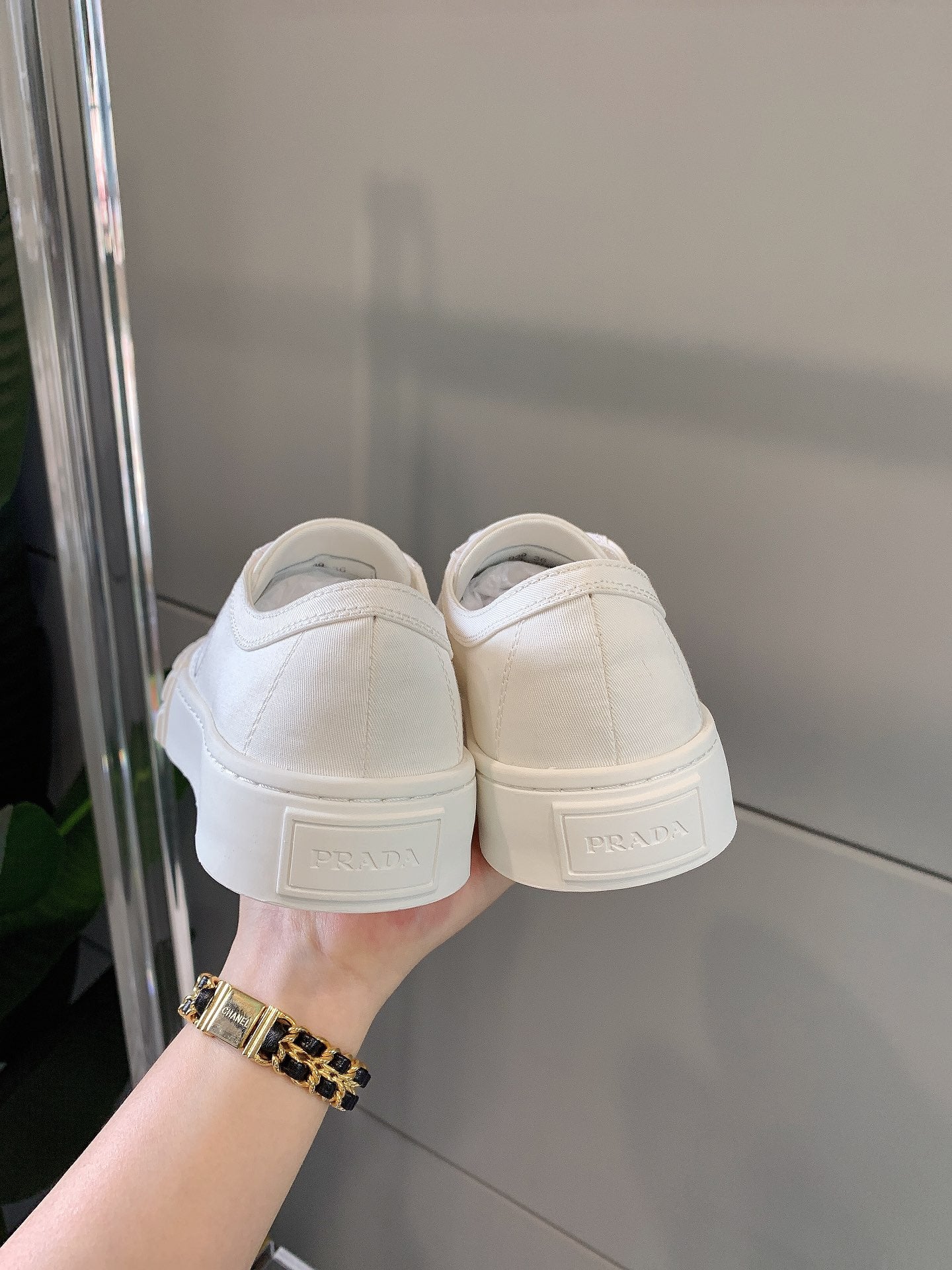 Prada - Белые кроссовки - Кеды - Повседневная обувь