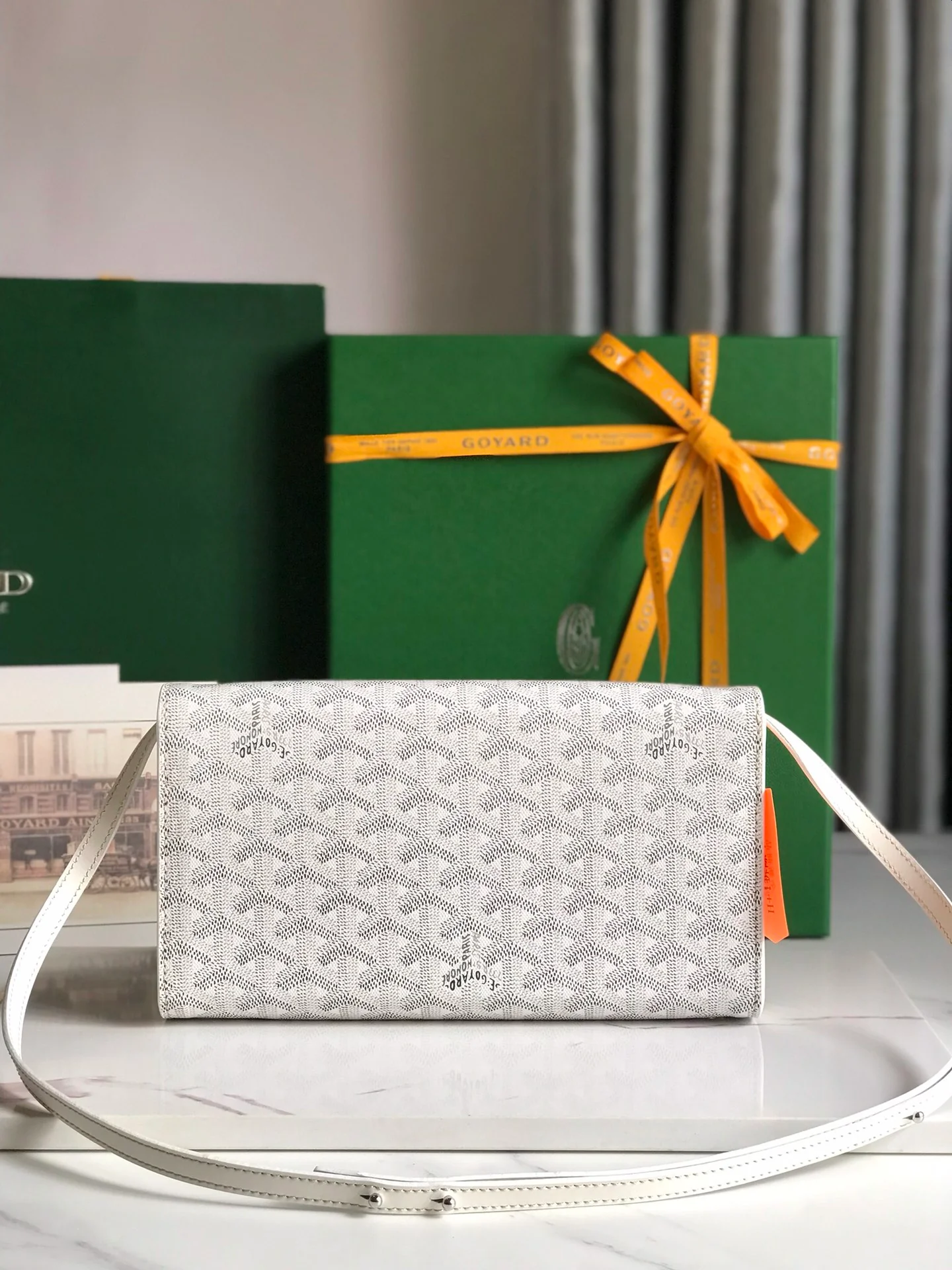Клатч Goyard Monte Carlo, маленький, белый.