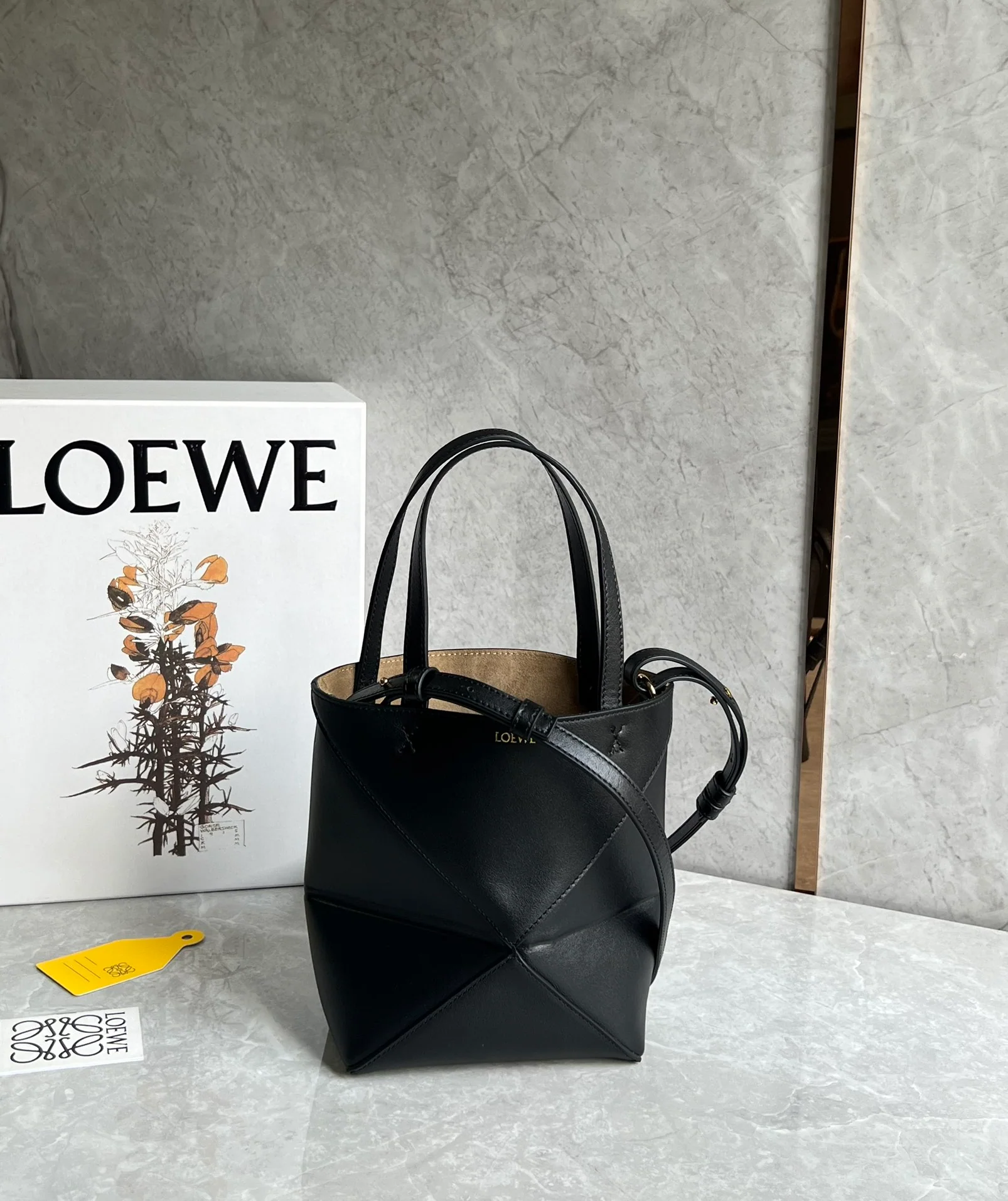 Сумка-тоут Loewe Puzzle Fold - Черная - Мини