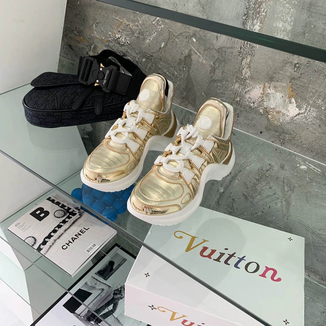 Обувь LV - Массивные кроссовки LV - 13