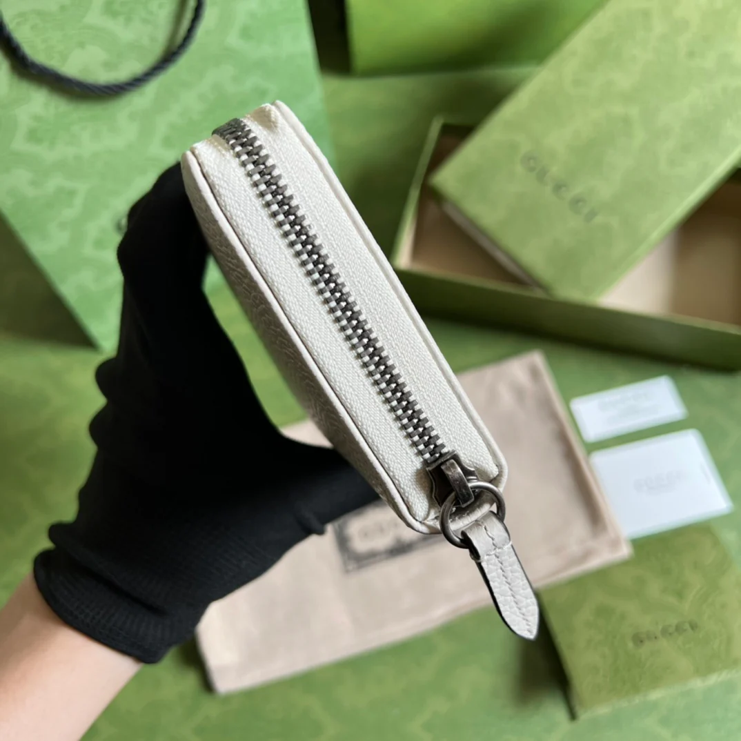 Gucci GG Marmont系列长夹