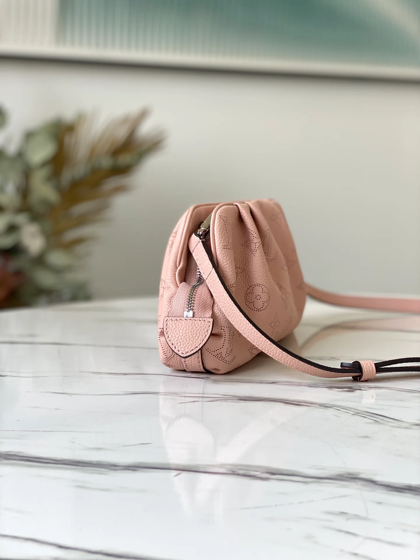 lv-m80092-scala-mini handbag