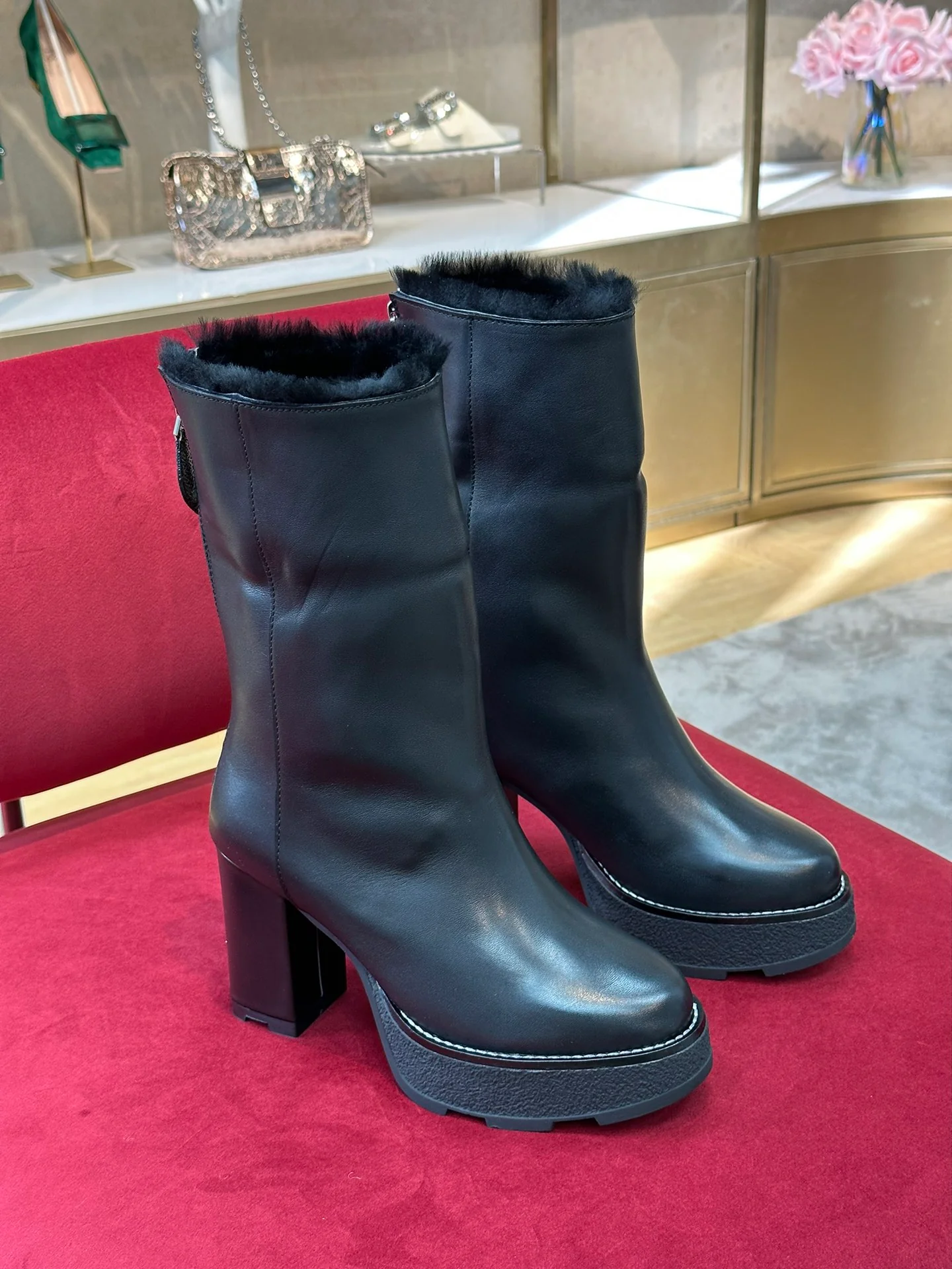 LV - Новинка сезона осень/зима 2022 - Ботинки на массивном каблуке и платформе (двусторонние)