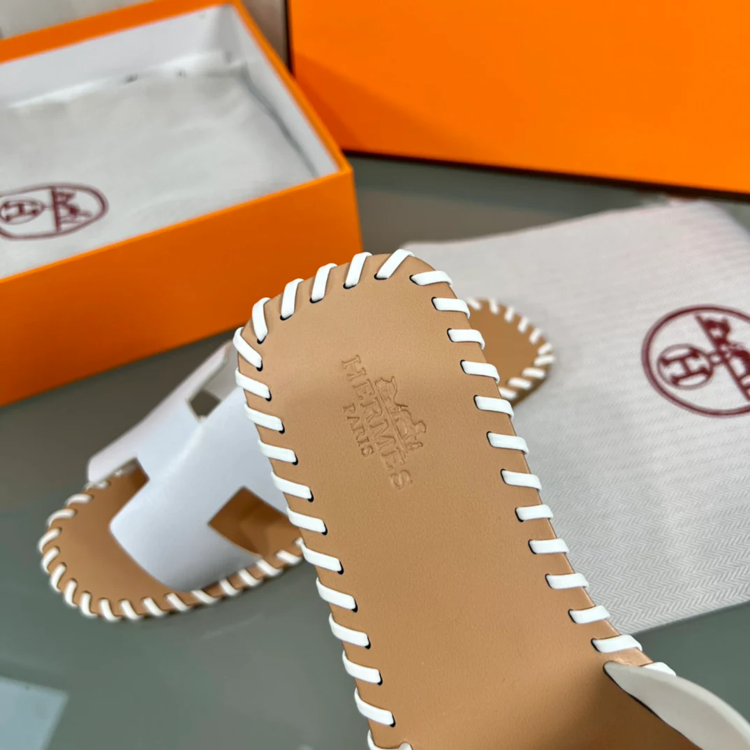 Плоские тапочки ручной работы Hermes - 1