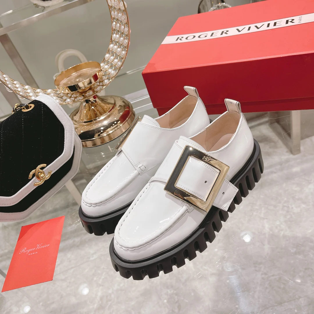 Лоферы RV-Square с квадратной пряжкой, лакированная кожа, белые с черной подошвой, 1 шт.