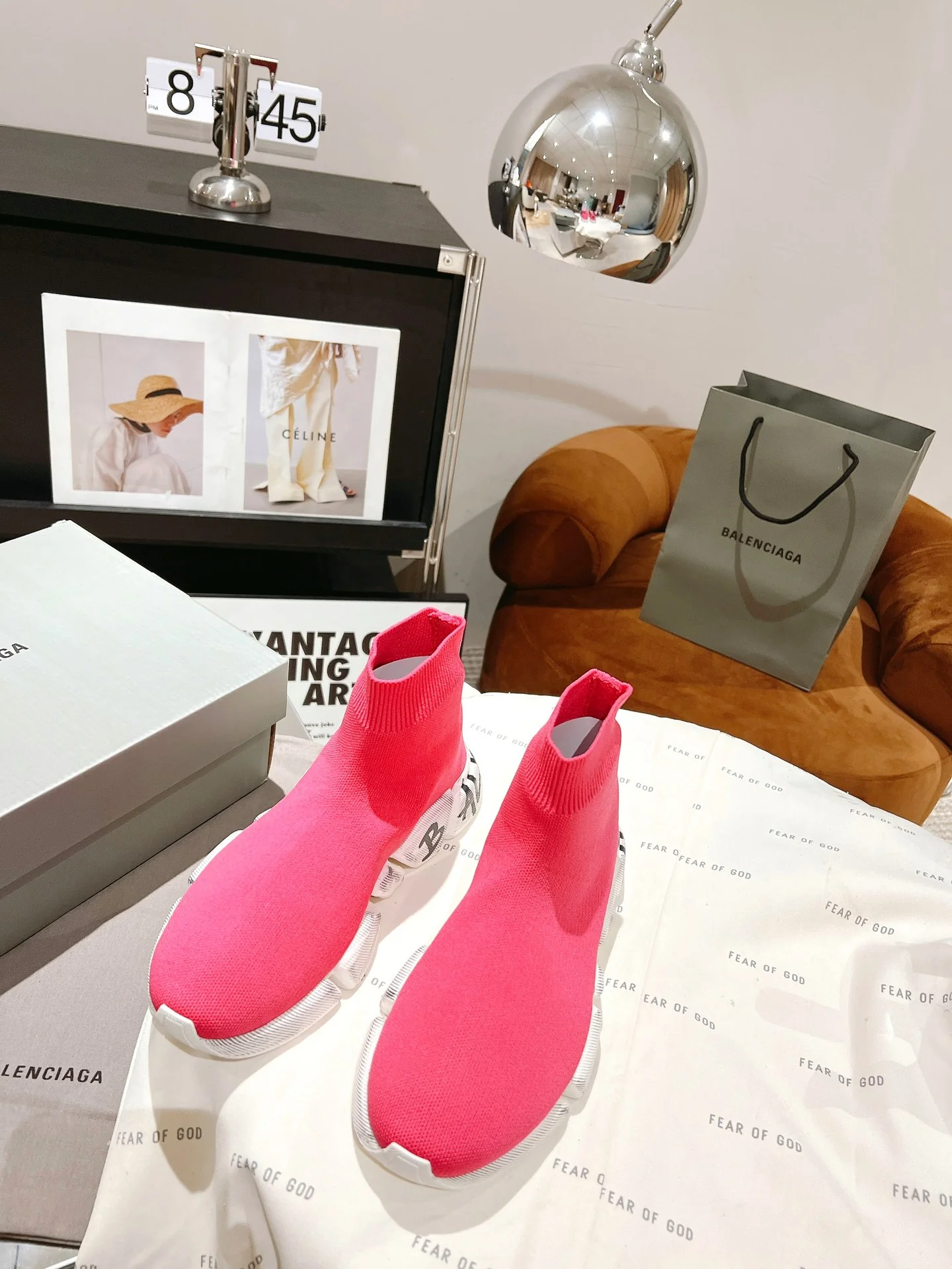 Balenciaga - Новинка 2023 года - Туфли-носки - Унисекс - Розовый