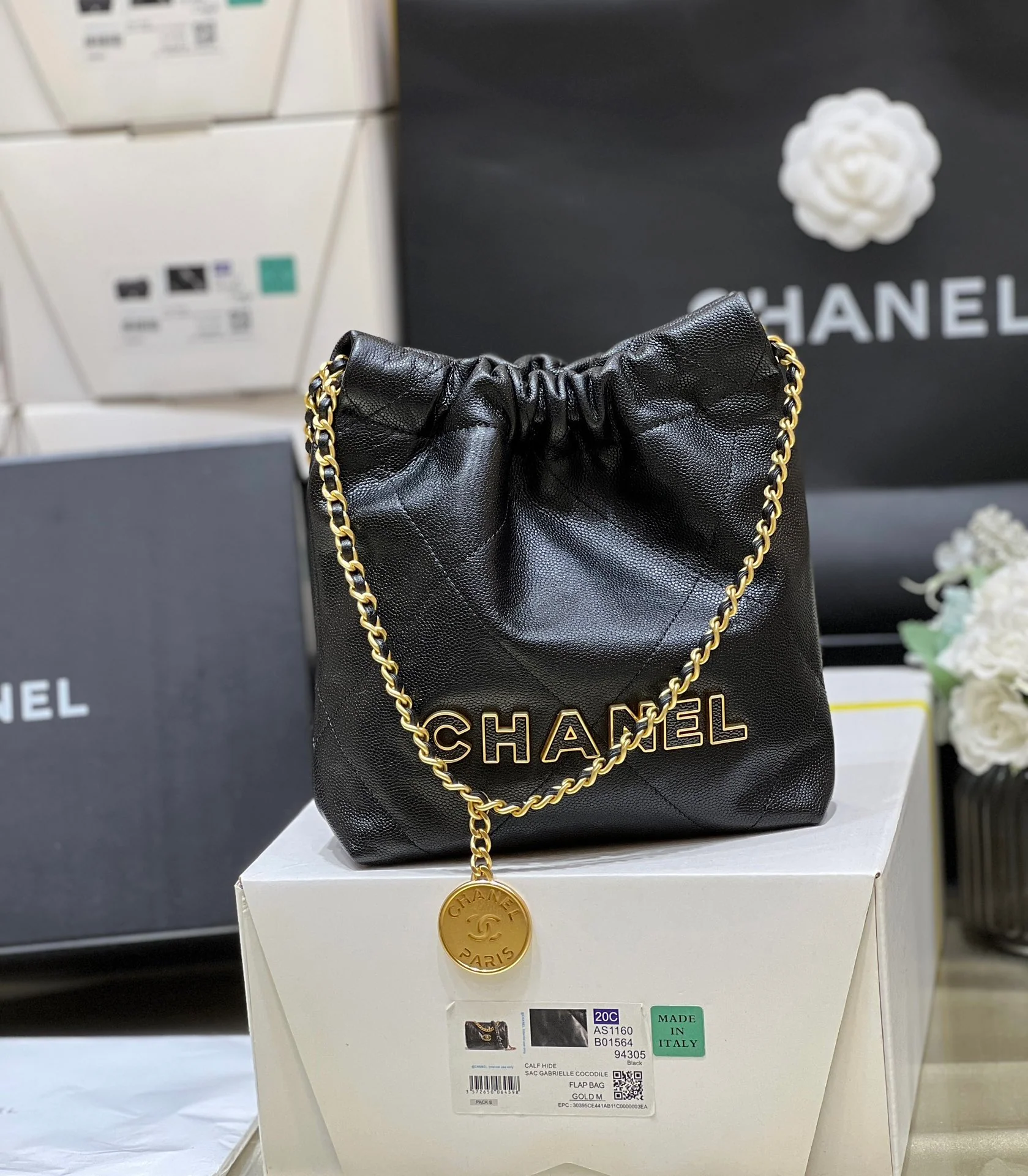 Мини-сумка Chanel Mini 22, лимитированная серия, мусорный мешок - черный.